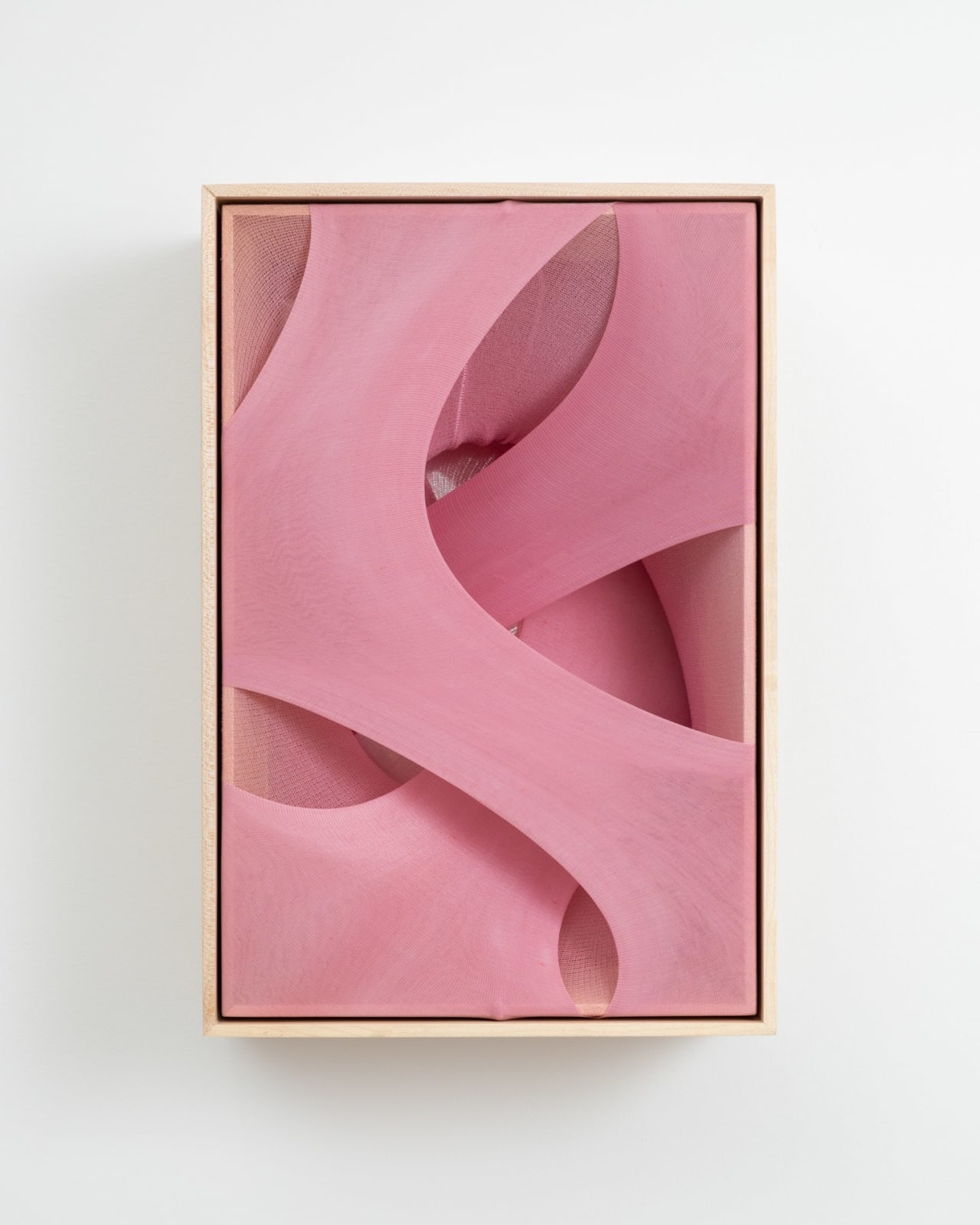 Martín Soto Climent, Gossip / Le secret de l’aube, 2022