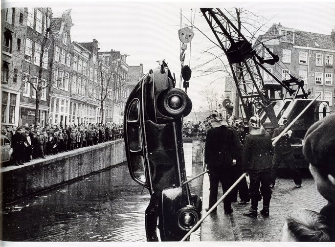 Ed van der Elsken, Kloveniersburgwal, 1958