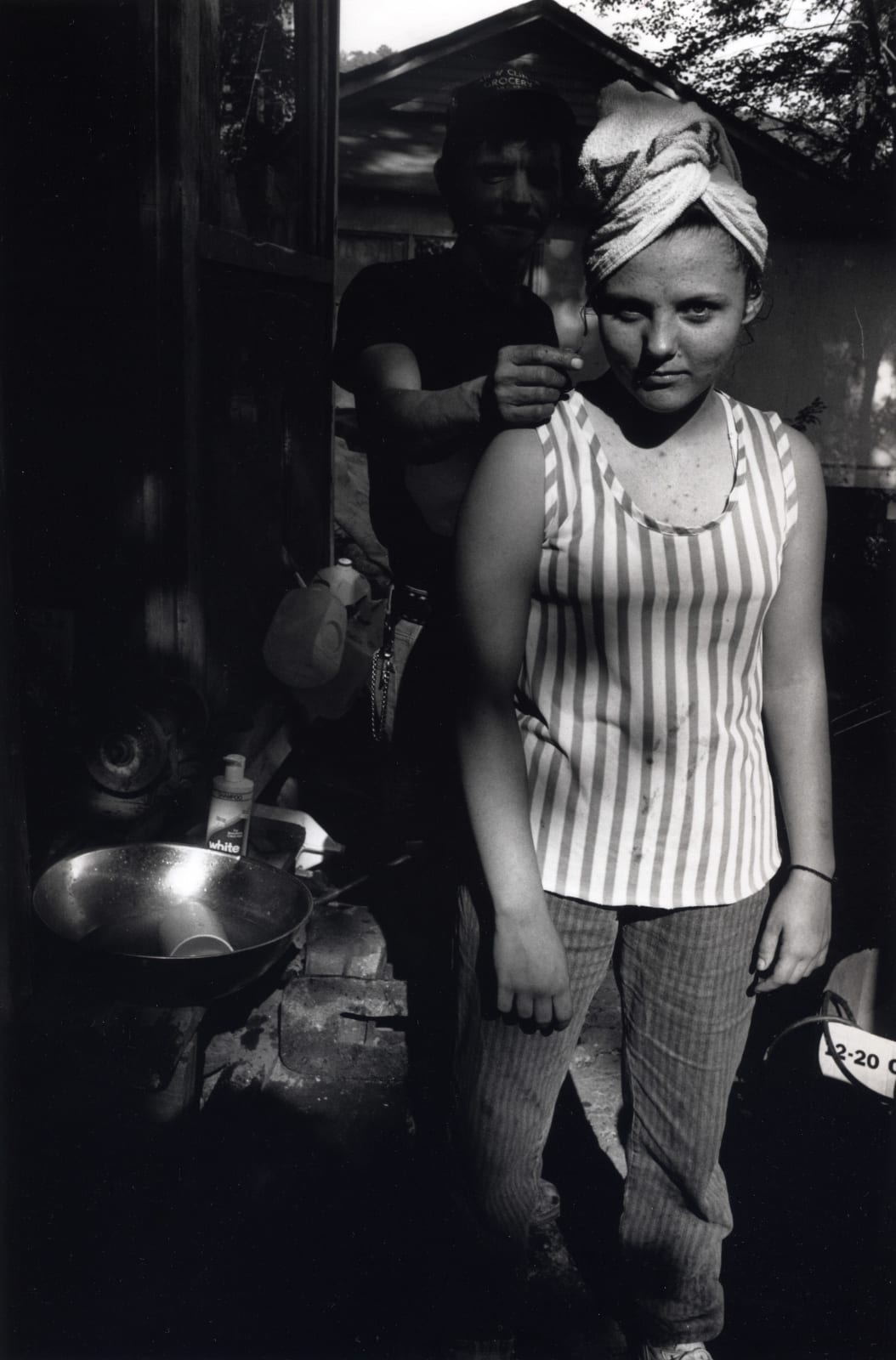 Bertien van Manen, Tina and stepfather, Cumberland Kentucky, 1987