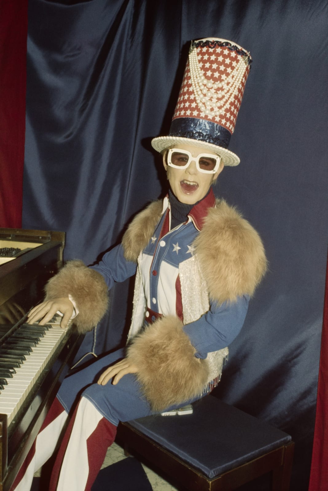 Ed van der Elsken, Elton John, Hollywood Wax Museum, 1978 ca.