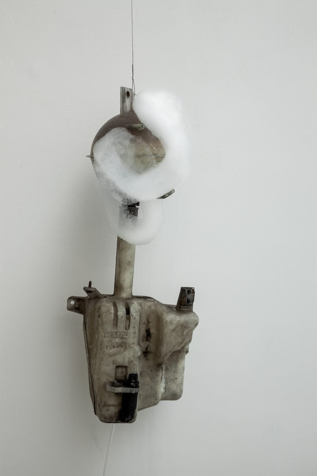 Roger Hiorns, Untitled, 2013