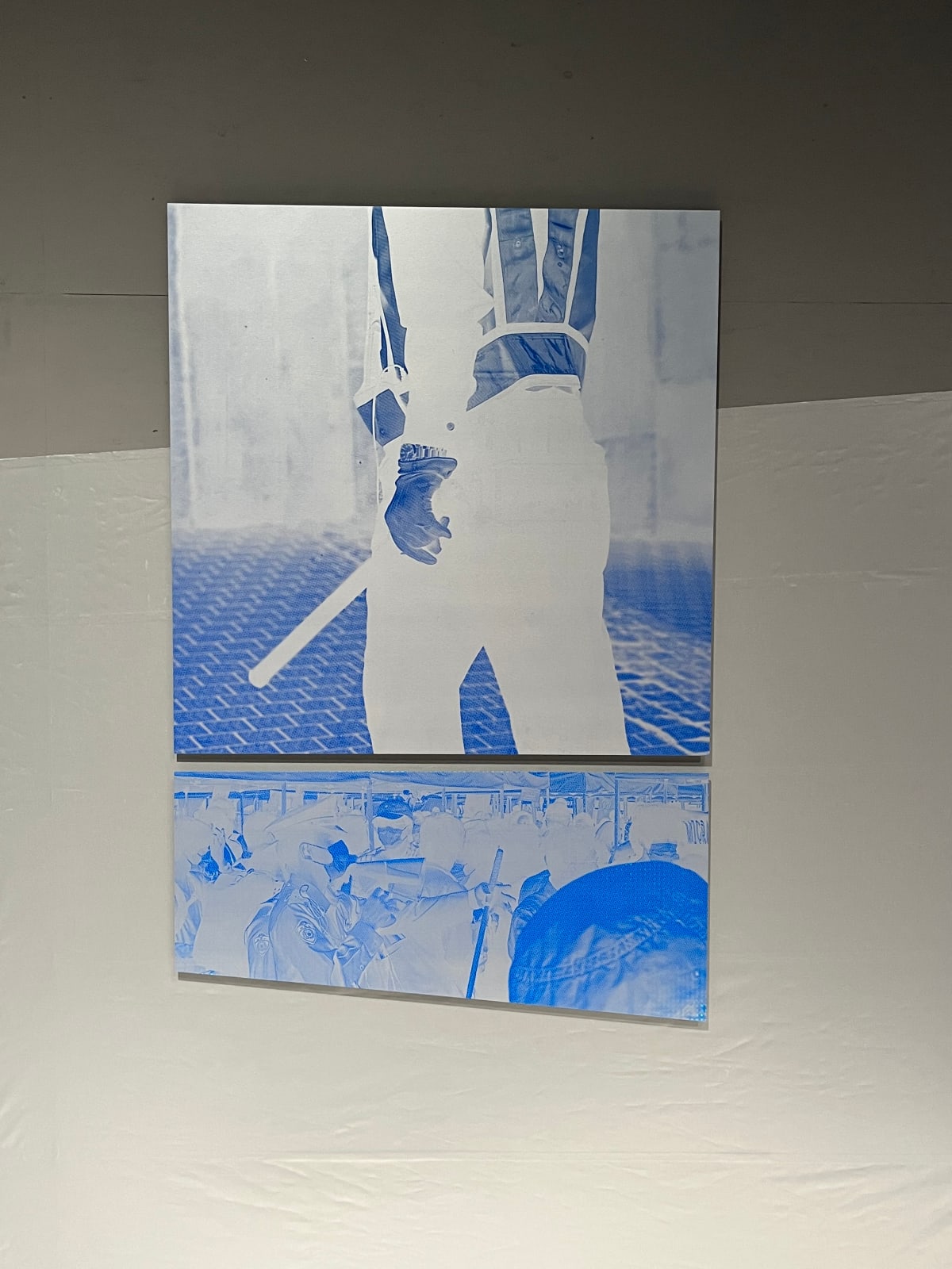 Antonis Pittas, hand in glove, 2023