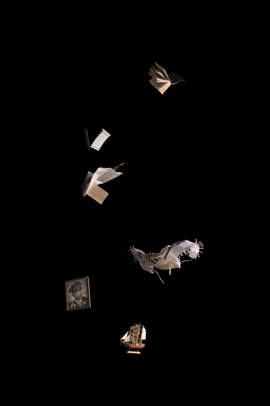 Yael Bartana, Tashlikh (Cast Off) #2, 2017