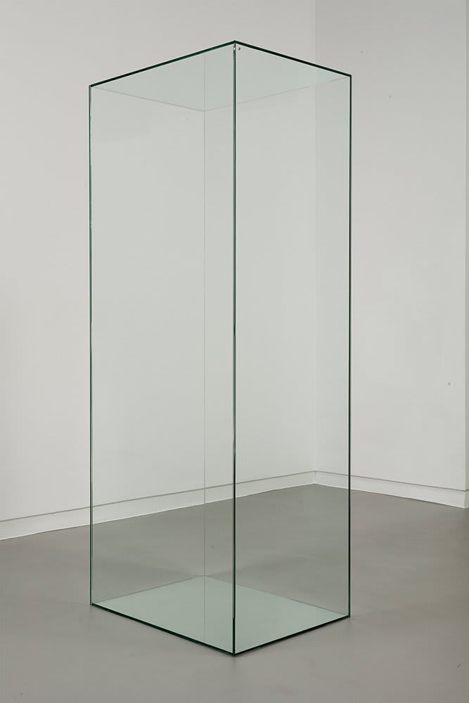 Wilfredo Prieto, Hero, 2011