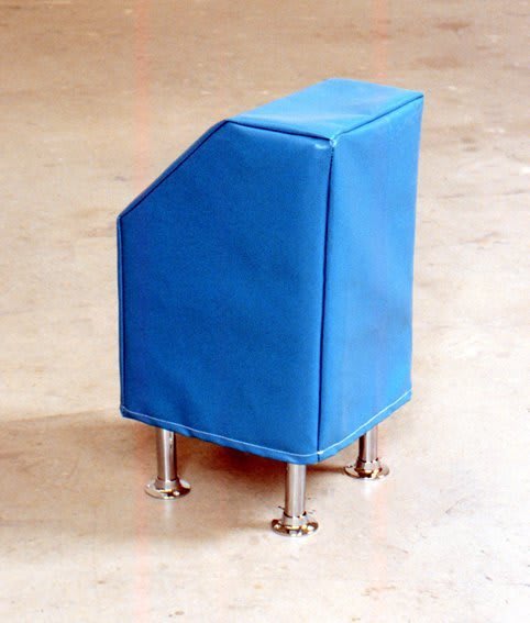 Ryan Gander, Turquoise leatherette box (2001) + Our official instruction (Associative Photograph #1), 2004, 2001-2004