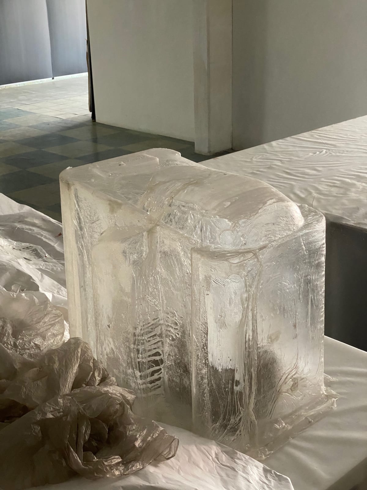 Roger Hiorns, Untitled, 2022
