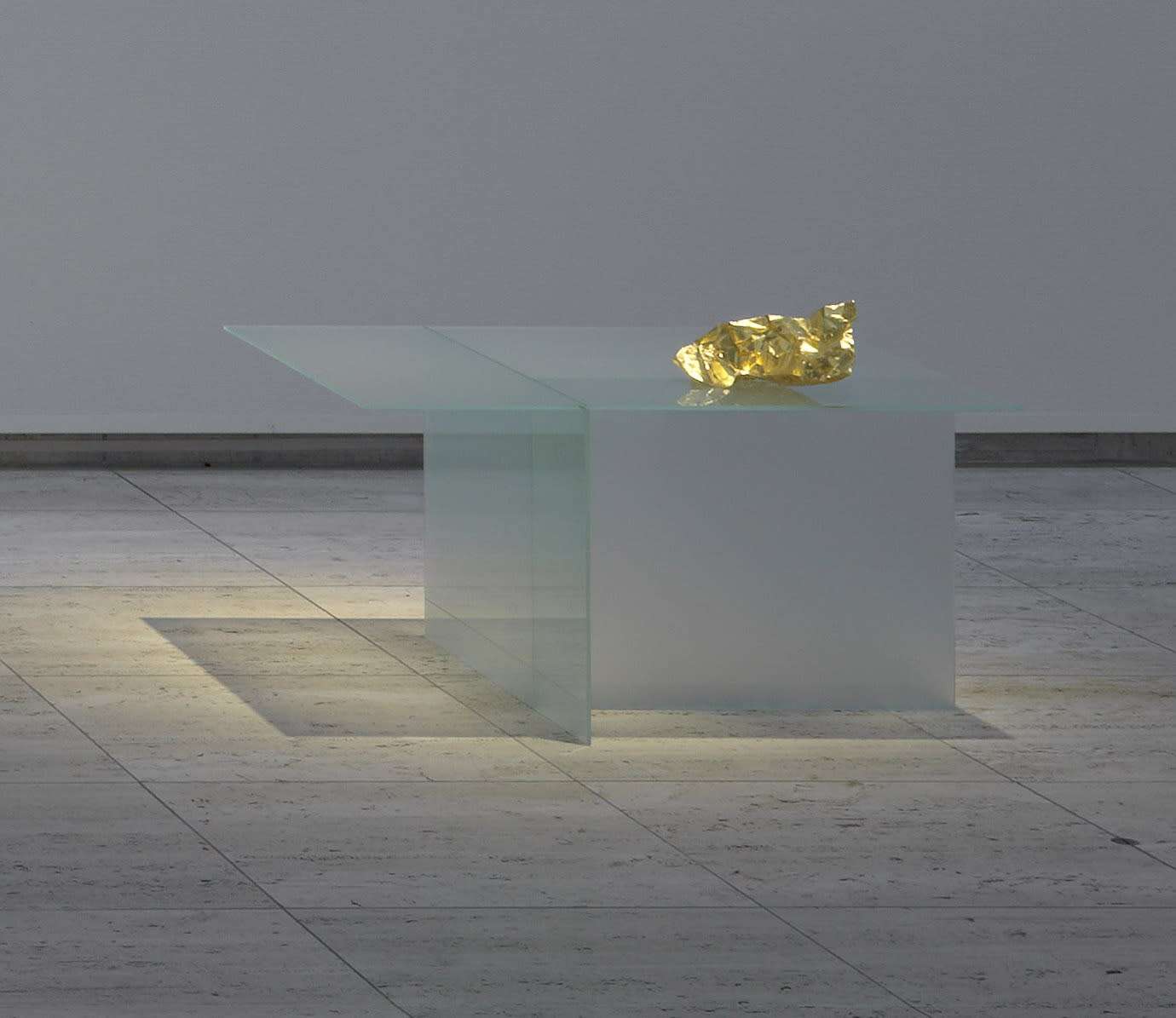 Sarah van Sonsbeeck, One bar of gold, breathed #1, 2016