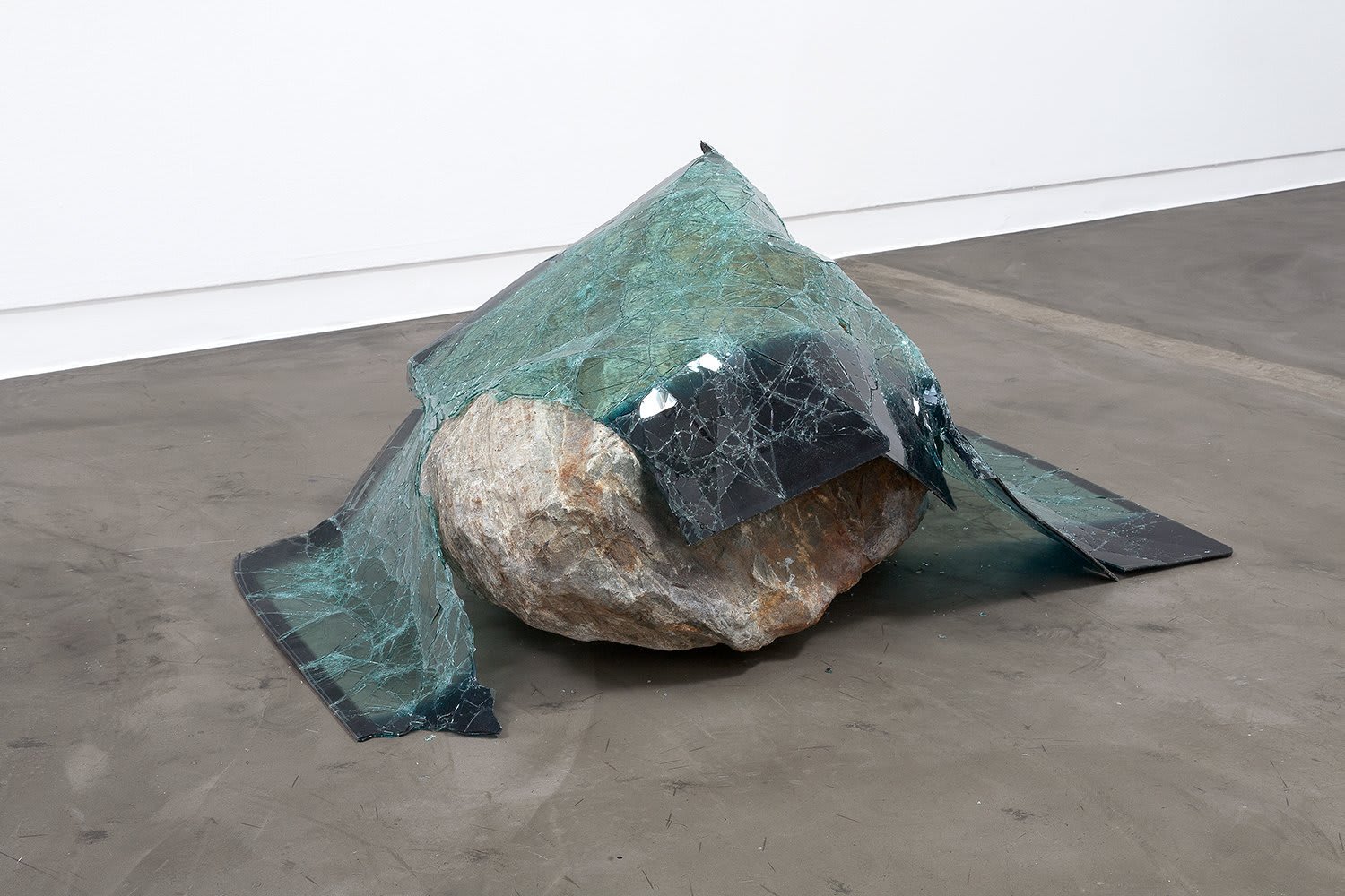 Anya Gallaccio, rhymes of goodbye, 2011