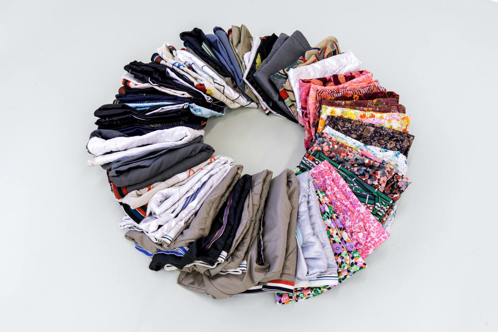 Wouter Paijmans, Stock of hoody's, 2017/2020