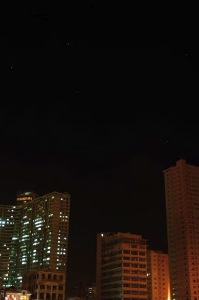 Wilfredo Prieto, A light in the distance, 2009