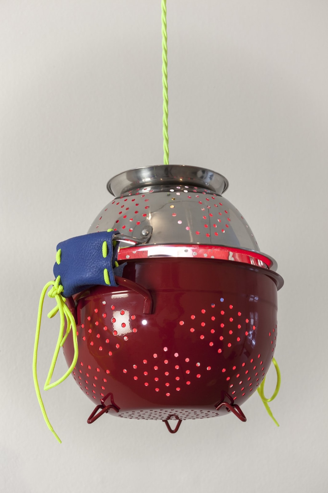 Ryan Gander, A lamp made by the artist for his wife (Seventh attempt), 2013