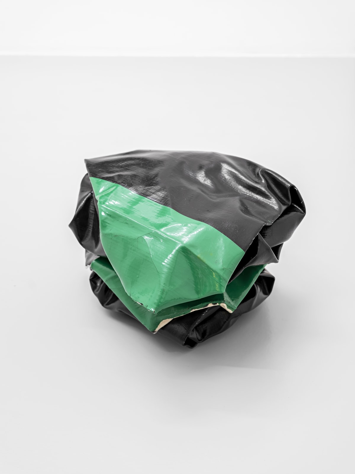 Angela de la Cruz, Two Nothing (Brown/Green), 2020