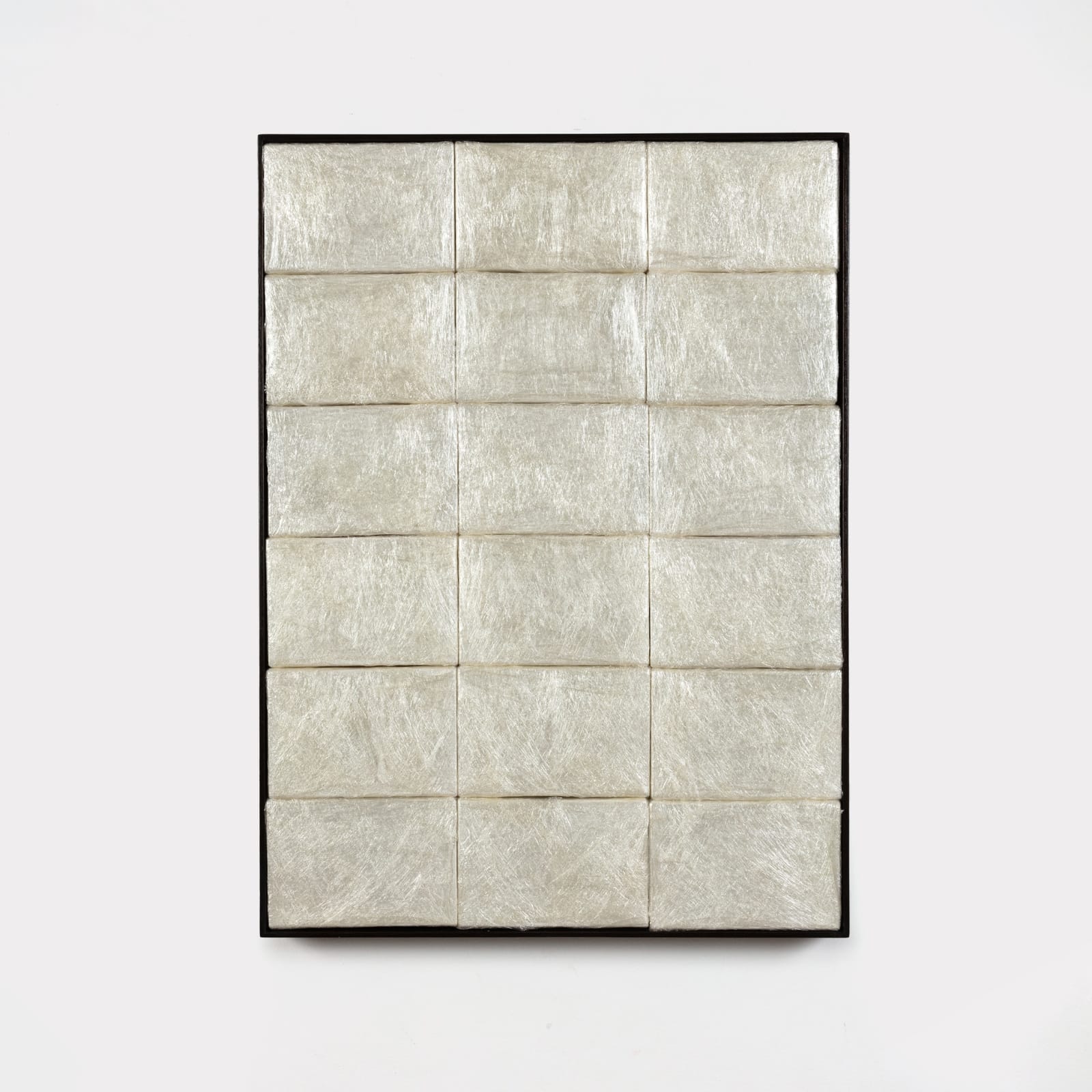 Allan Weber, Endola, da série Traficando Arte [from the series Dealing Art], 2022