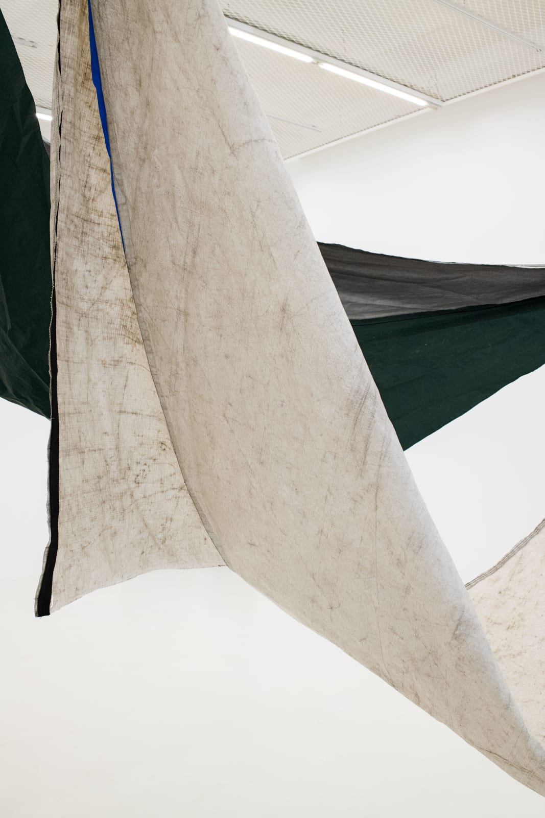 Allan Weber, Passinho, da série Novo balanço [Passinho, from the series Novo balanço], 2024