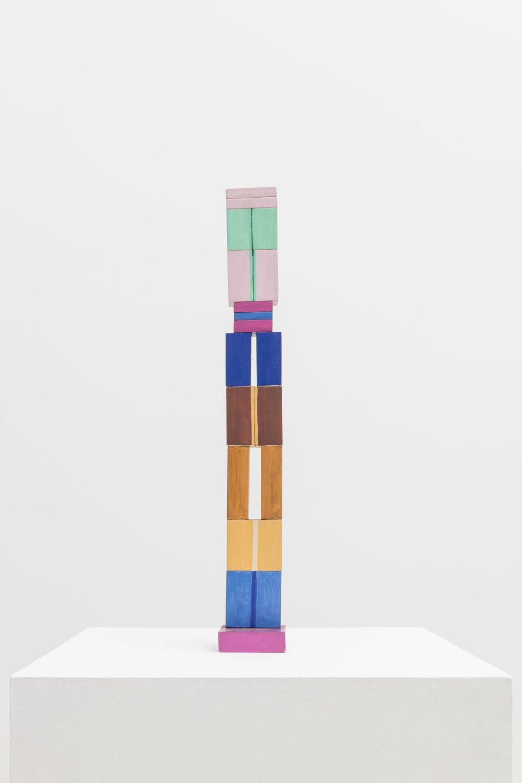 Ione Saldanha, Empilhado, década de 1980 [1980s]