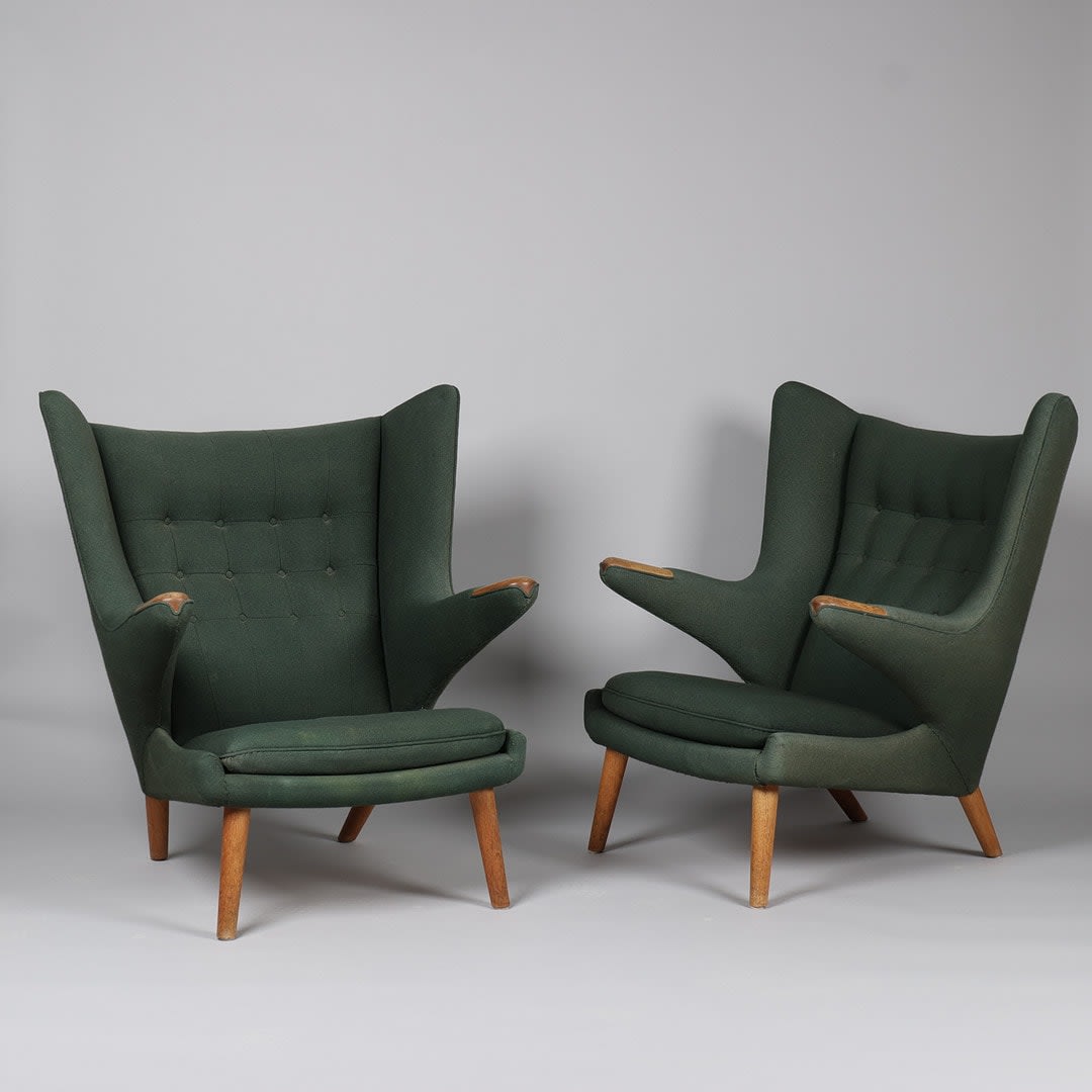 Hans Wegner, A pair pf Papa bear model AP-19 armchairs, 1950's