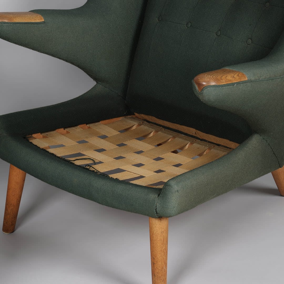 Hans Wegner, A pair pf Papa bear model AP-19 armchairs, 1950's