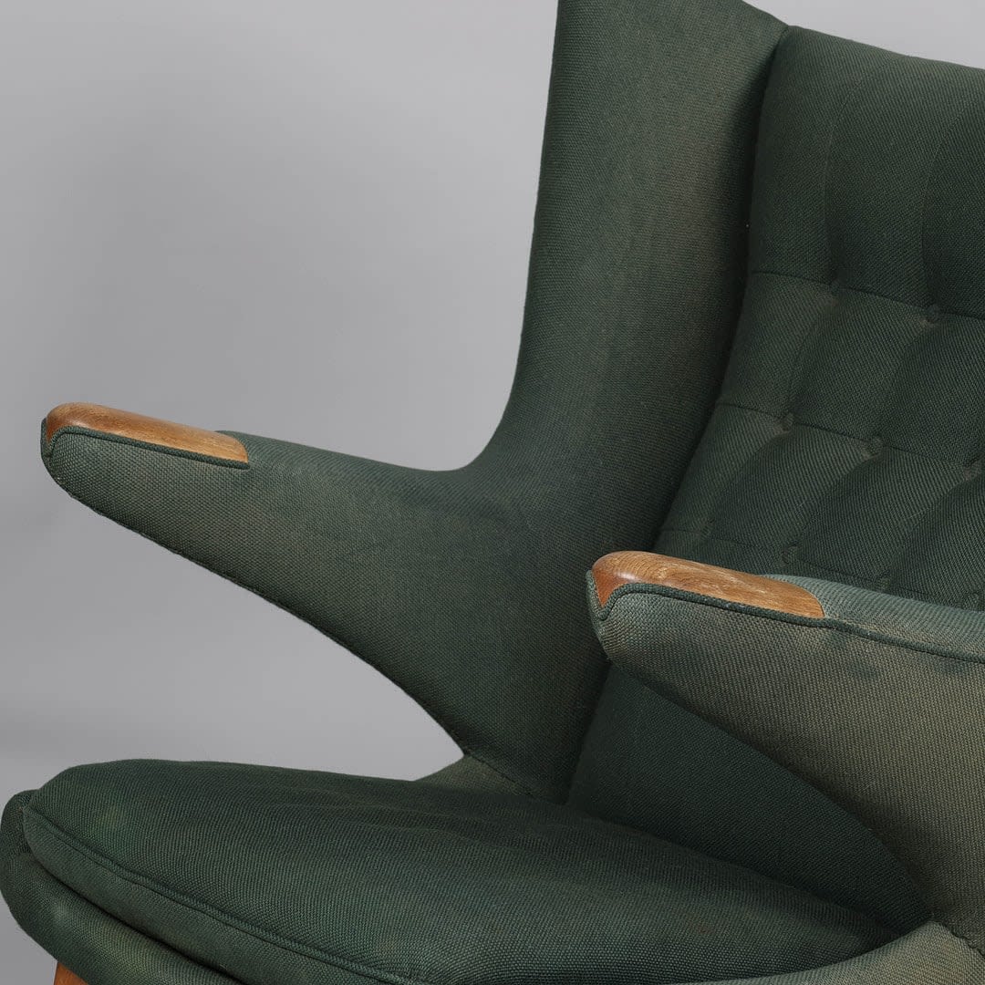 Hans Wegner, A pair pf Papa bear model AP-19 armchairs, 1950's