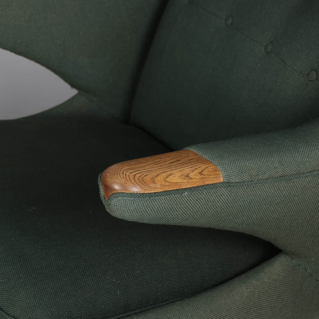 Hans Wegner, A pair pf Papa bear model AP-19 armchairs, 1950's
