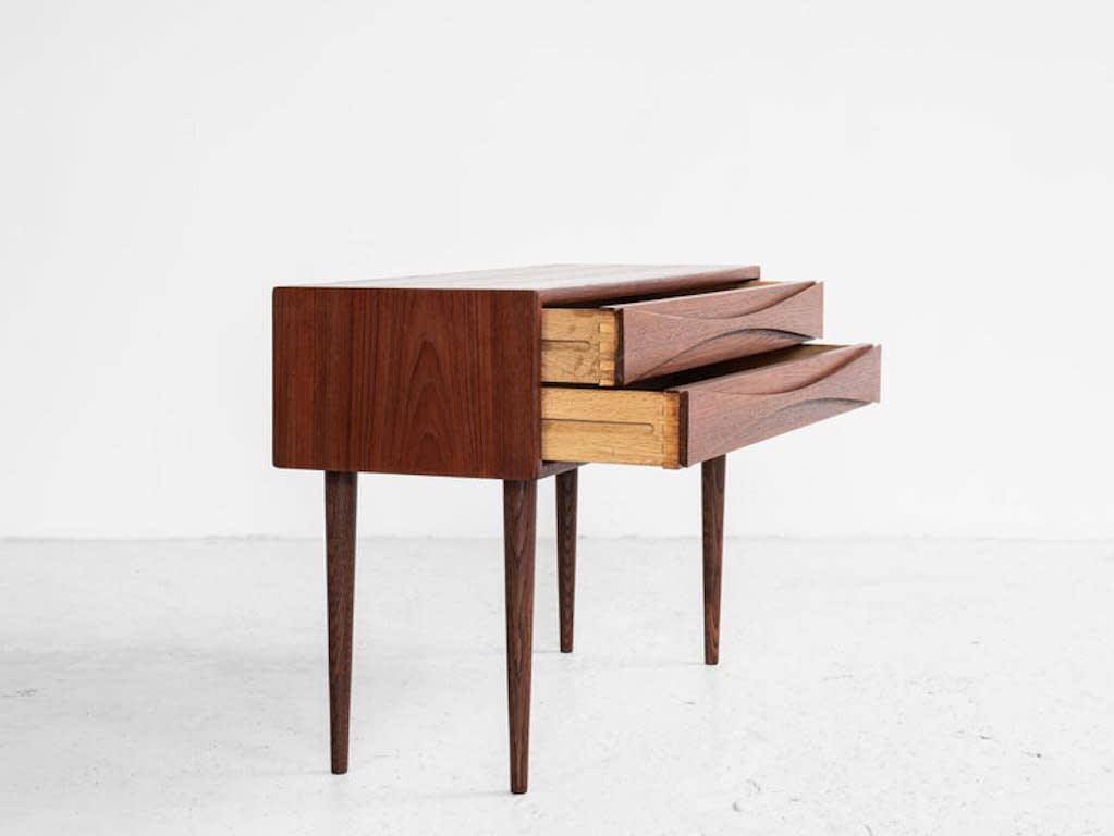 Niels Claussen, A pair of night stands, 1960's