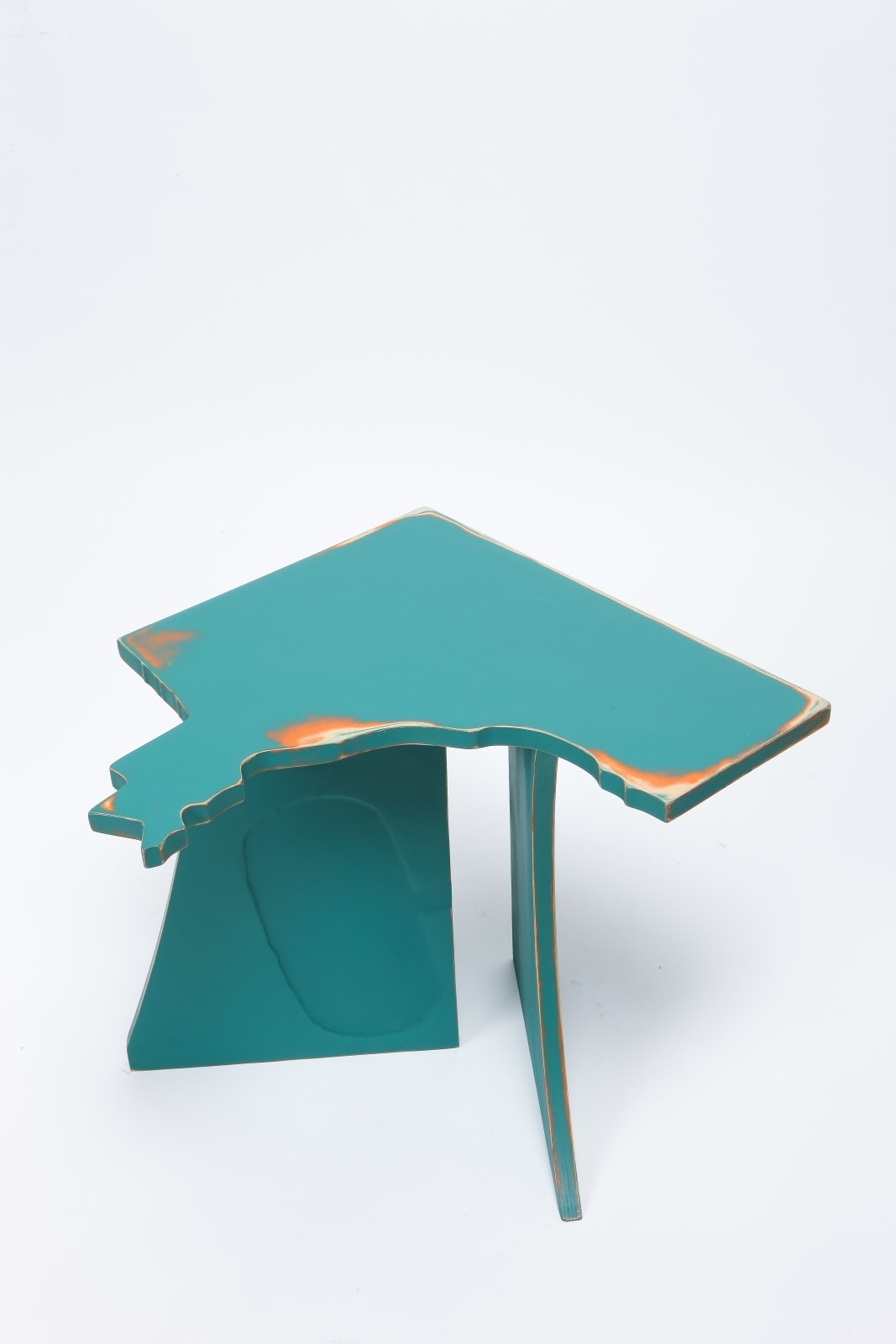 GWON Osang x KIM Min-ki, Green-Colored Stool 3, 2018