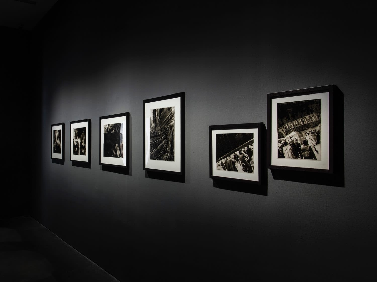 Nalini Malani, Intestines of the Machine Age, Mushroom Cloud, Damaged Survivors, Les Manifestations – Paris, Le Chemin de Fer SET, 1970