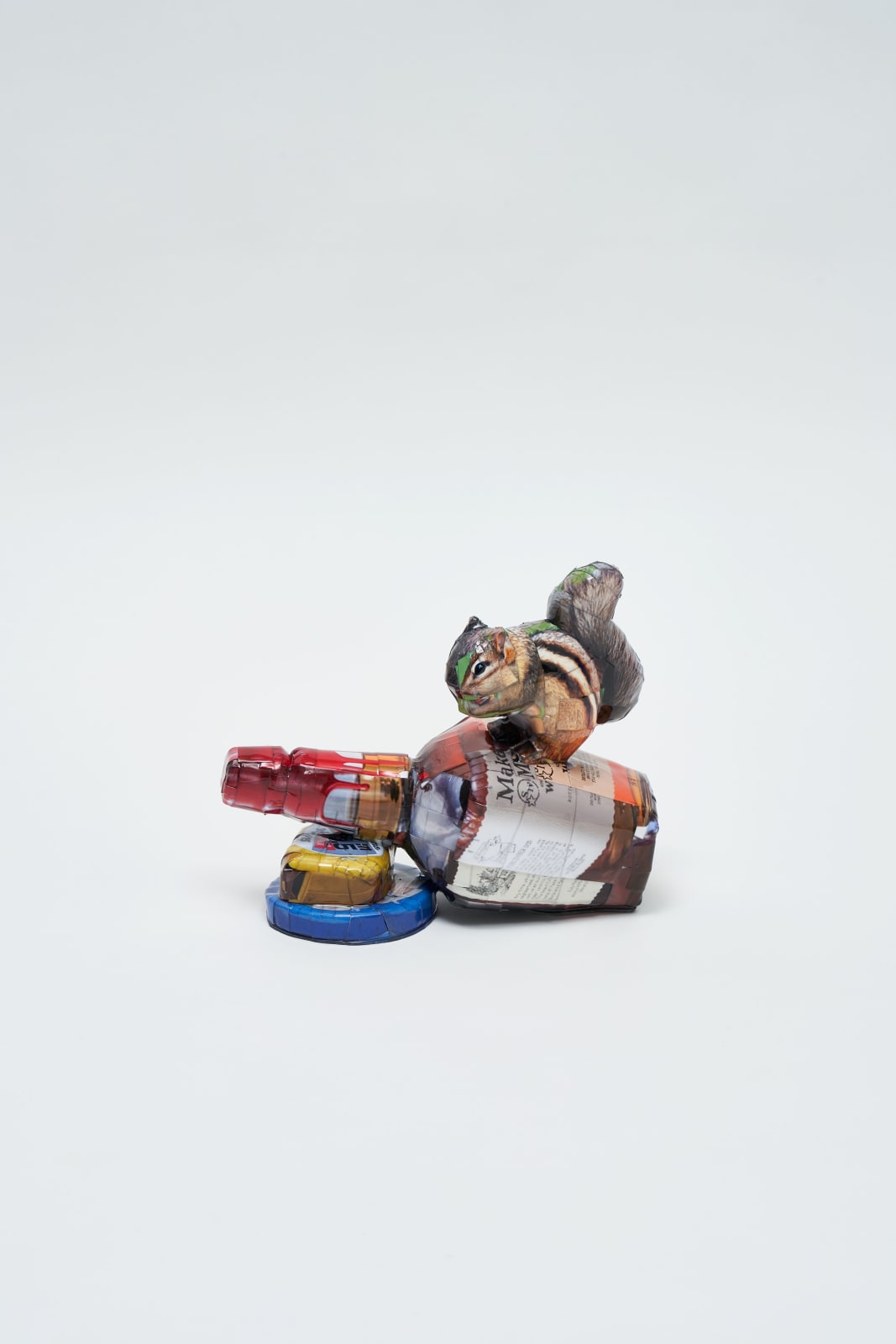 GWON Osang, Maker's Mark & Squirrel 메이커스 마크와 다람쥐, 2023