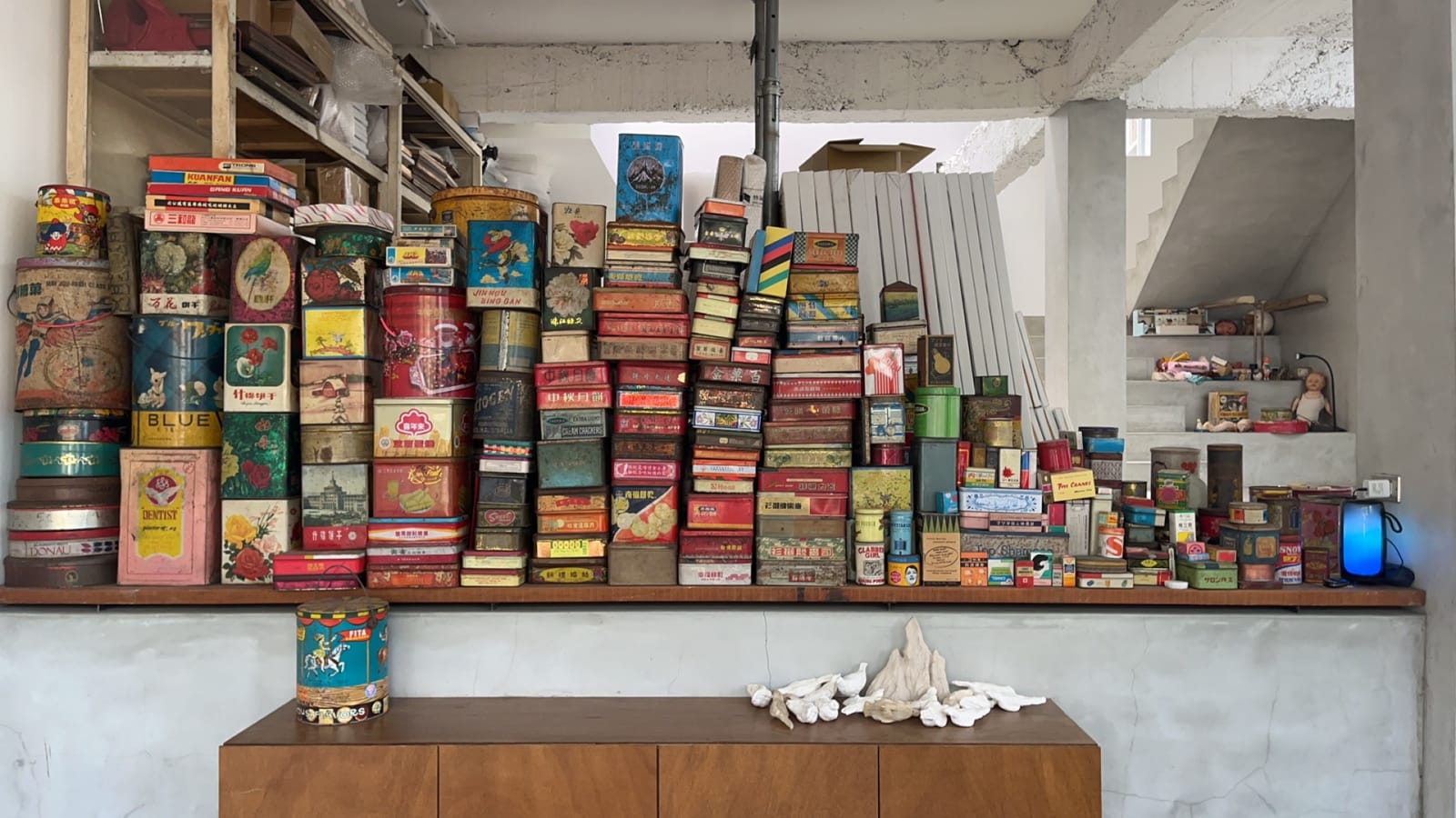 SHIH Yung Chun, Antique Tin Boxes 앤티크 틴 박스, 2025