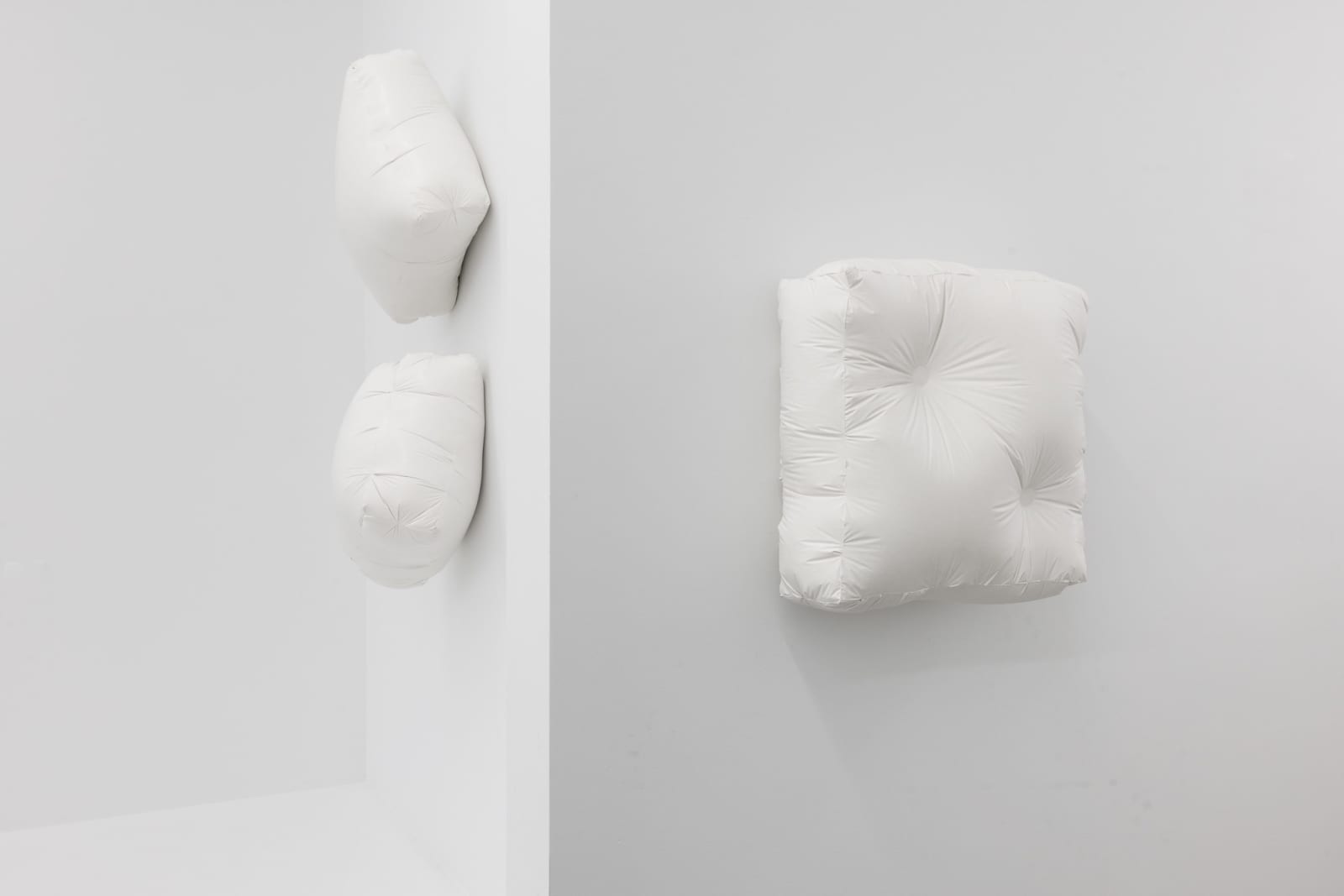 Ian Mcmahon, Double bubble cable press (8.14.25), 2025