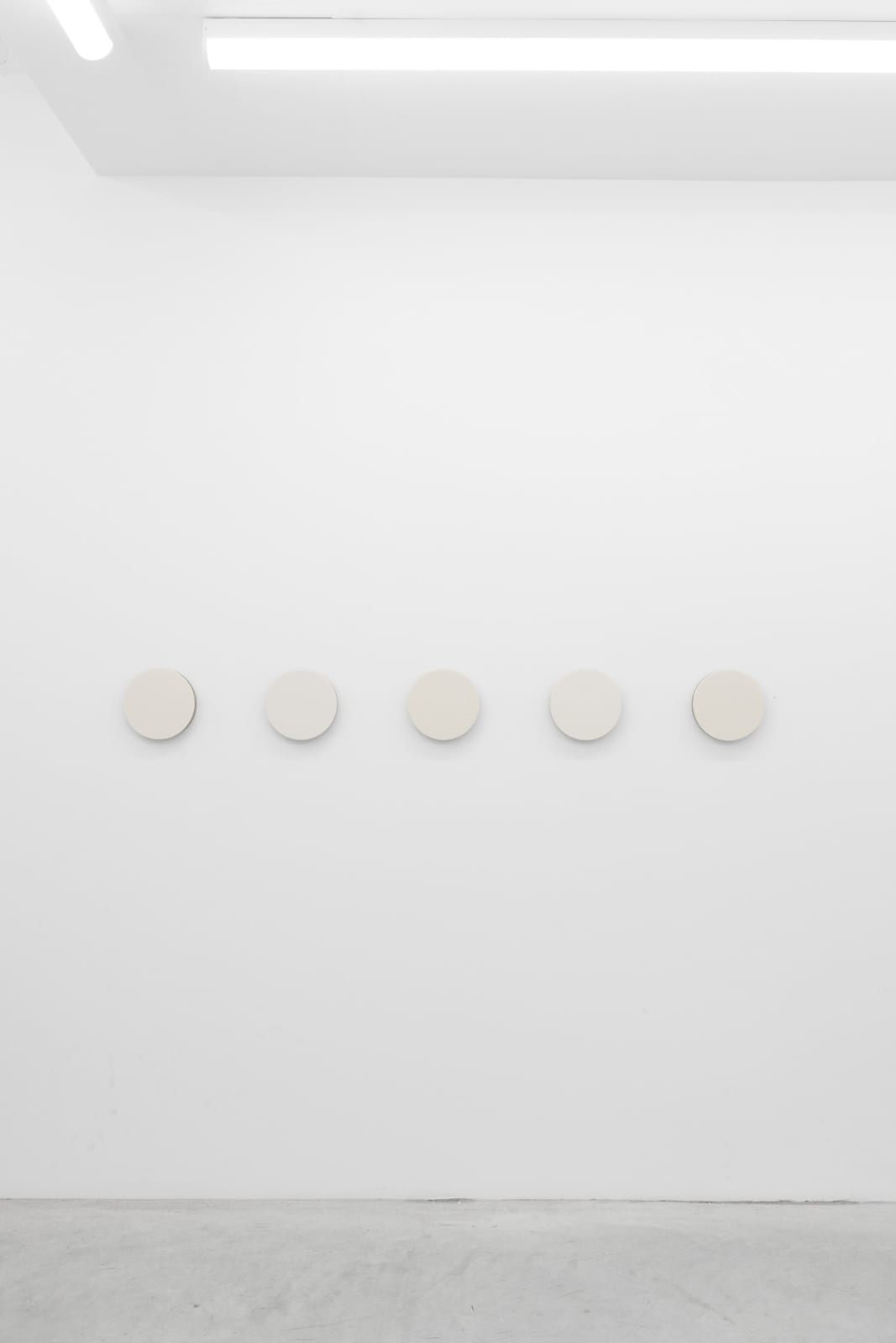 Matthew Feyld, Untitled (5 white), 2025