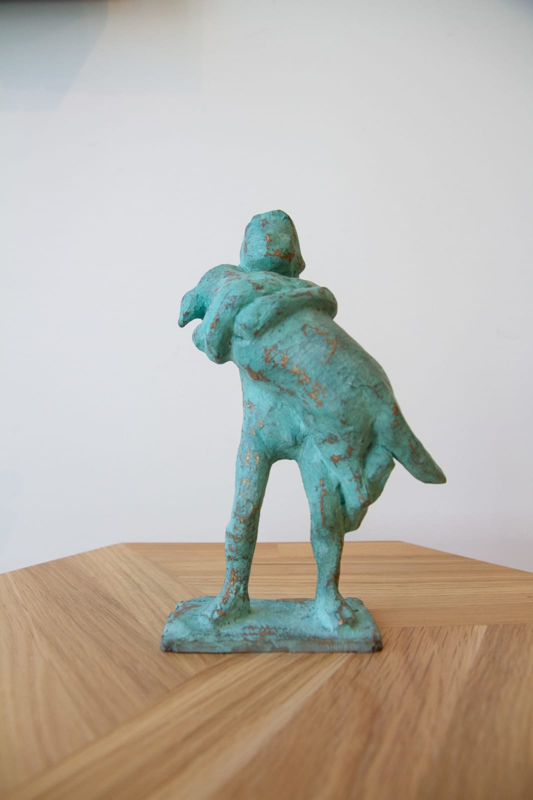 BABETTE DEGRAEVE, KLEINE JONGETJE MET HONDJE