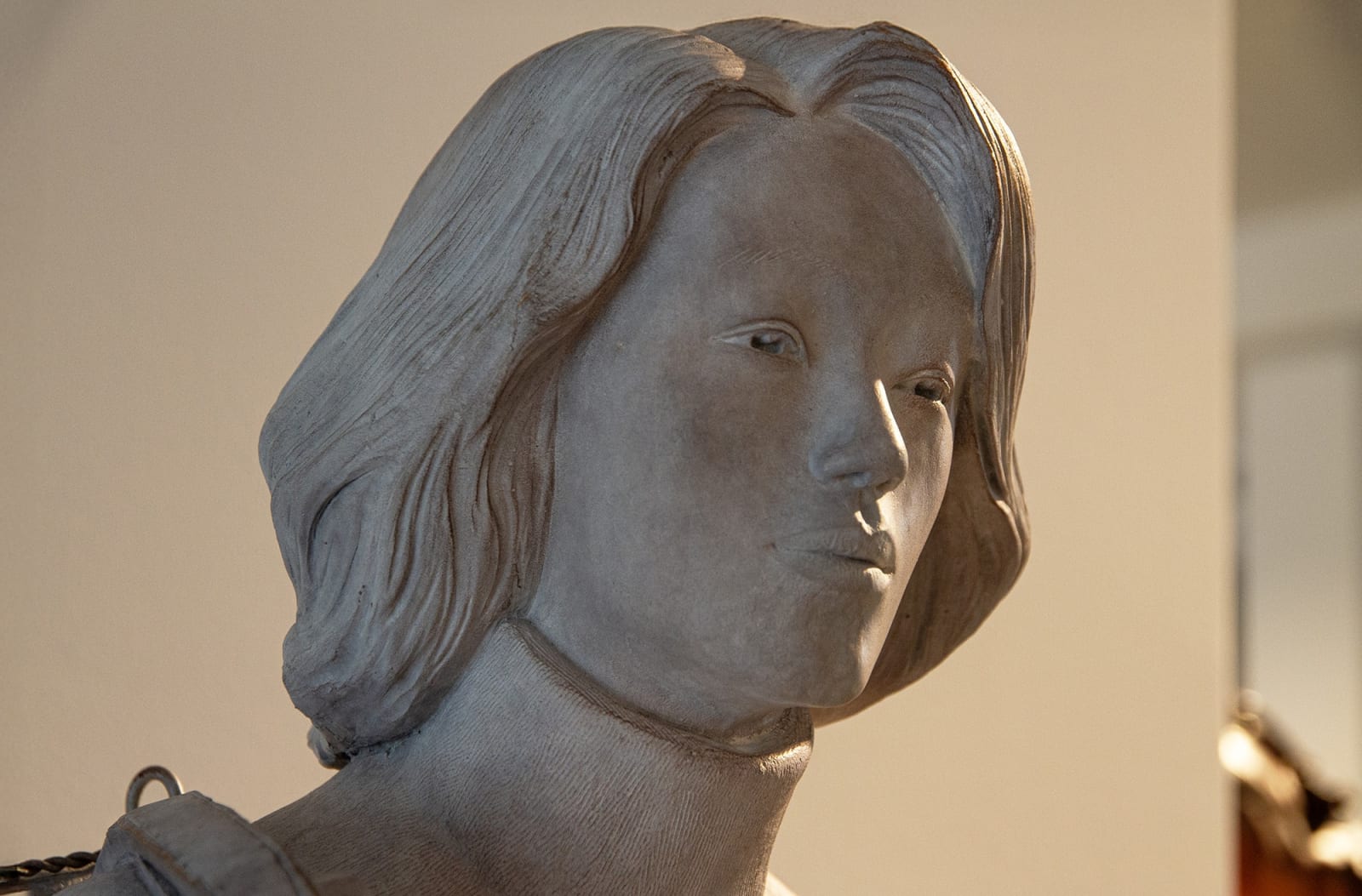 Sonia Queija, CHECKING IN