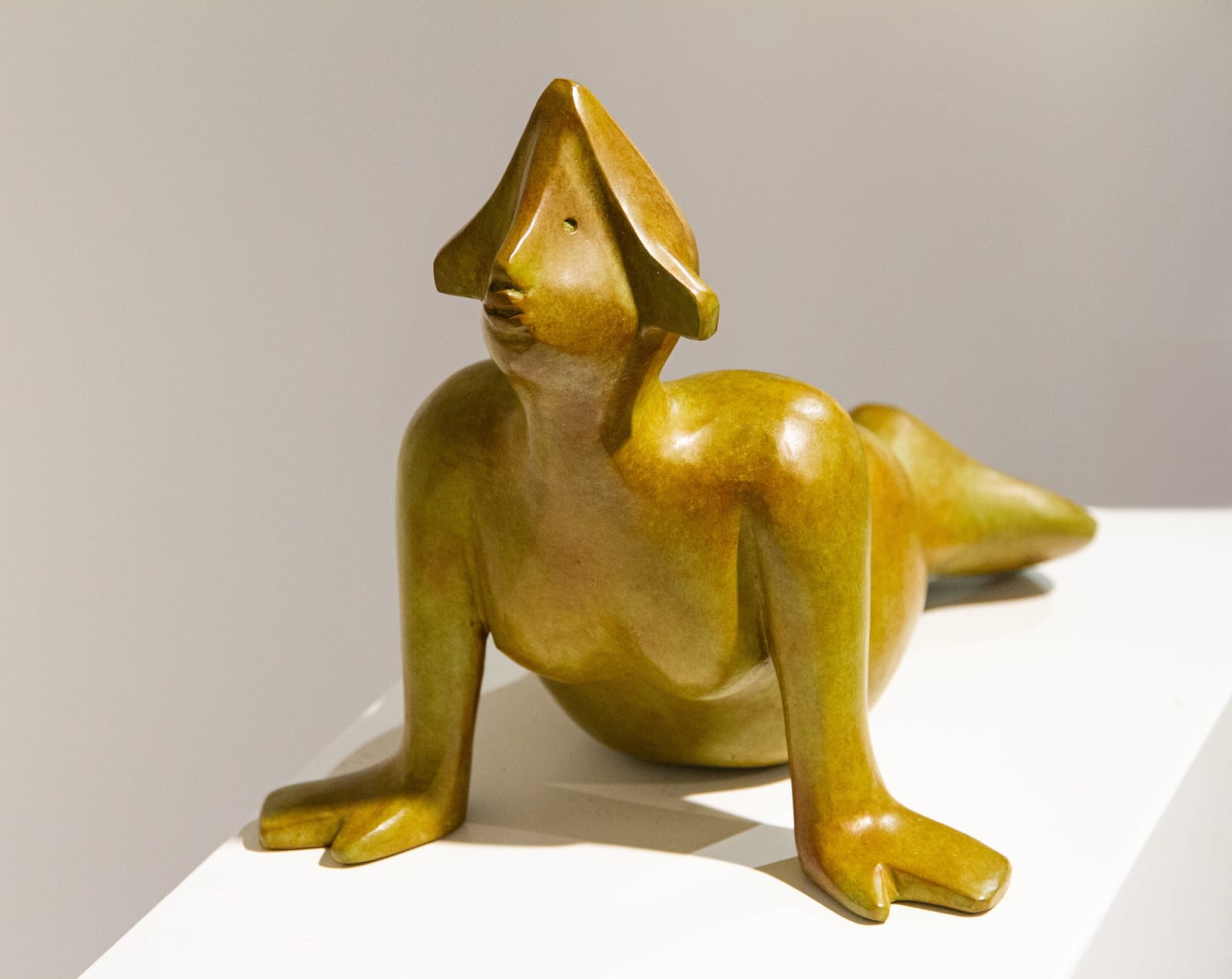 LE MAGHIEN, Maghiërin a la playa