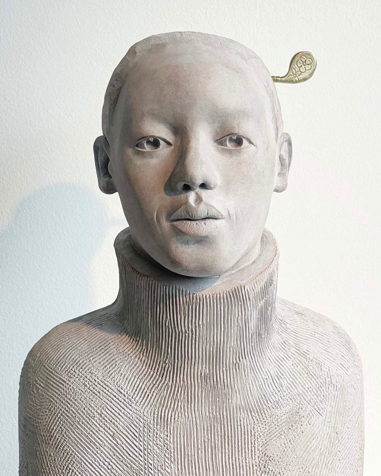 Sonia Queija, CHECKING OUT