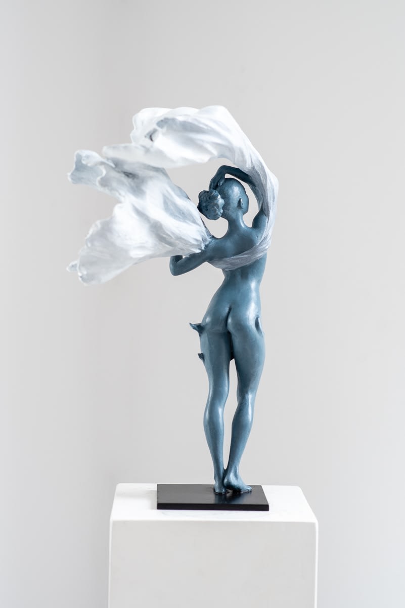 LUO LI RONG, FLYING THOUGHTS (beige)