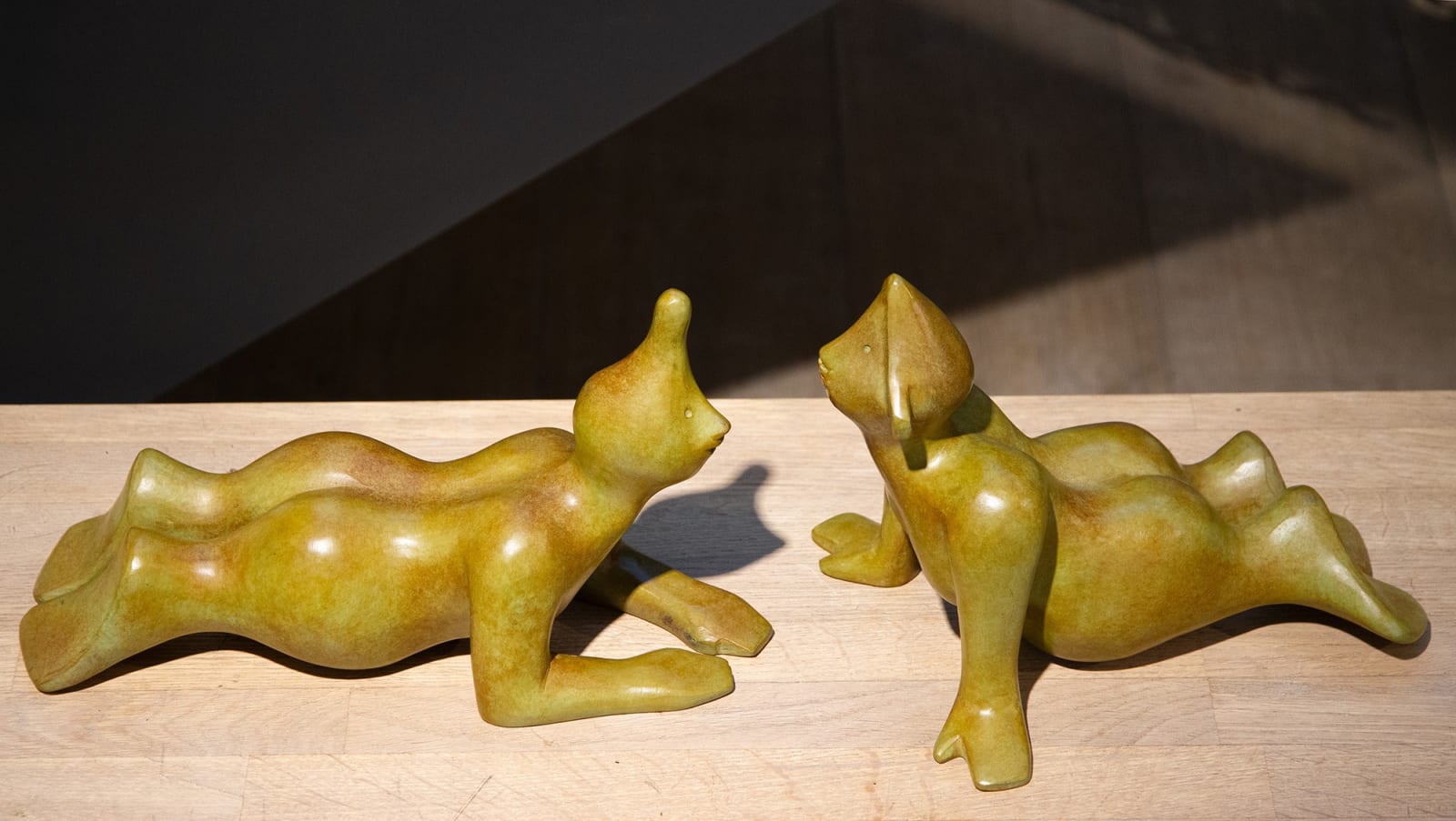 LE MAGHIEN, Maghiërin a la playa