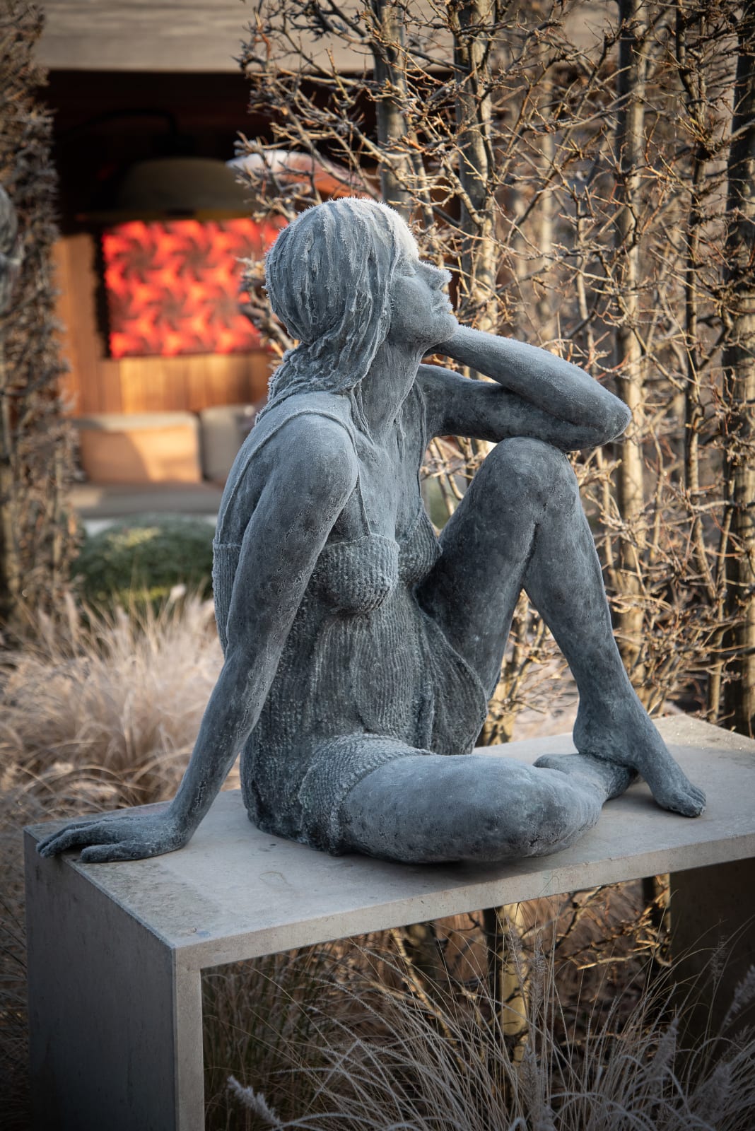 LINDE ERGO, WOMAN IN THE SUN