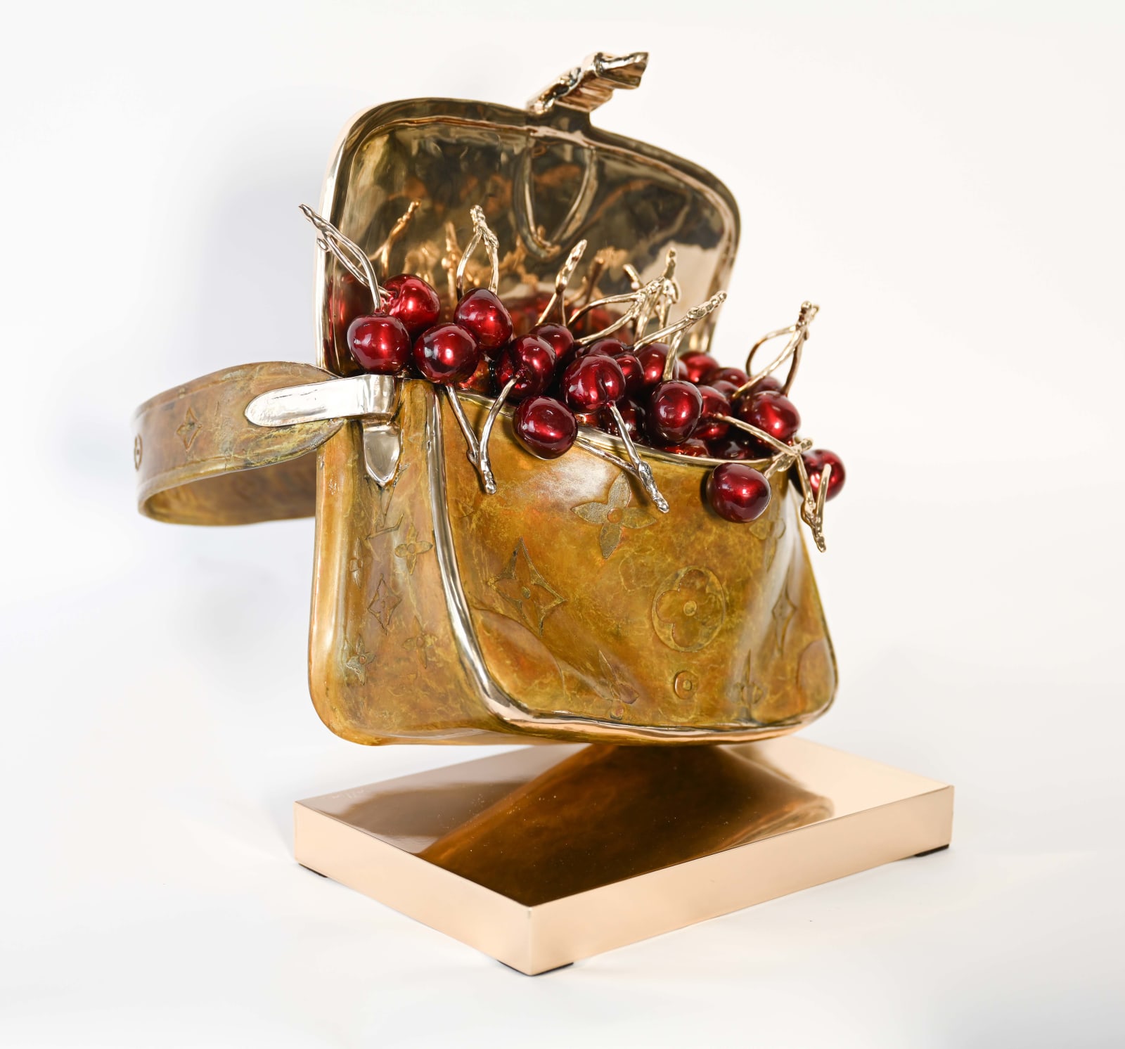 LOTHAR, LADIES DESIRE LOUIS VUITTON