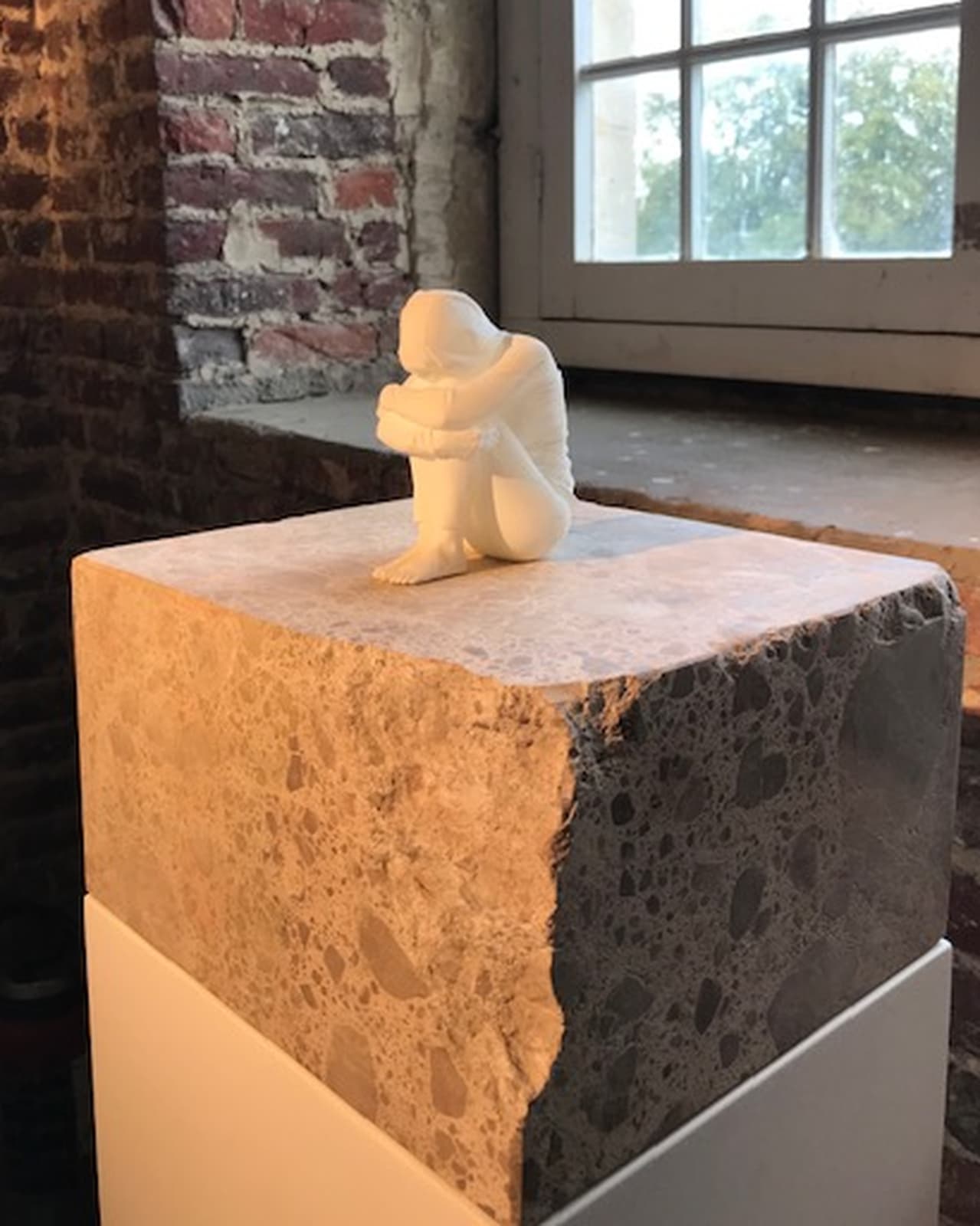 MARIANNE TURCK, HANDLE WITH CARE 1/1