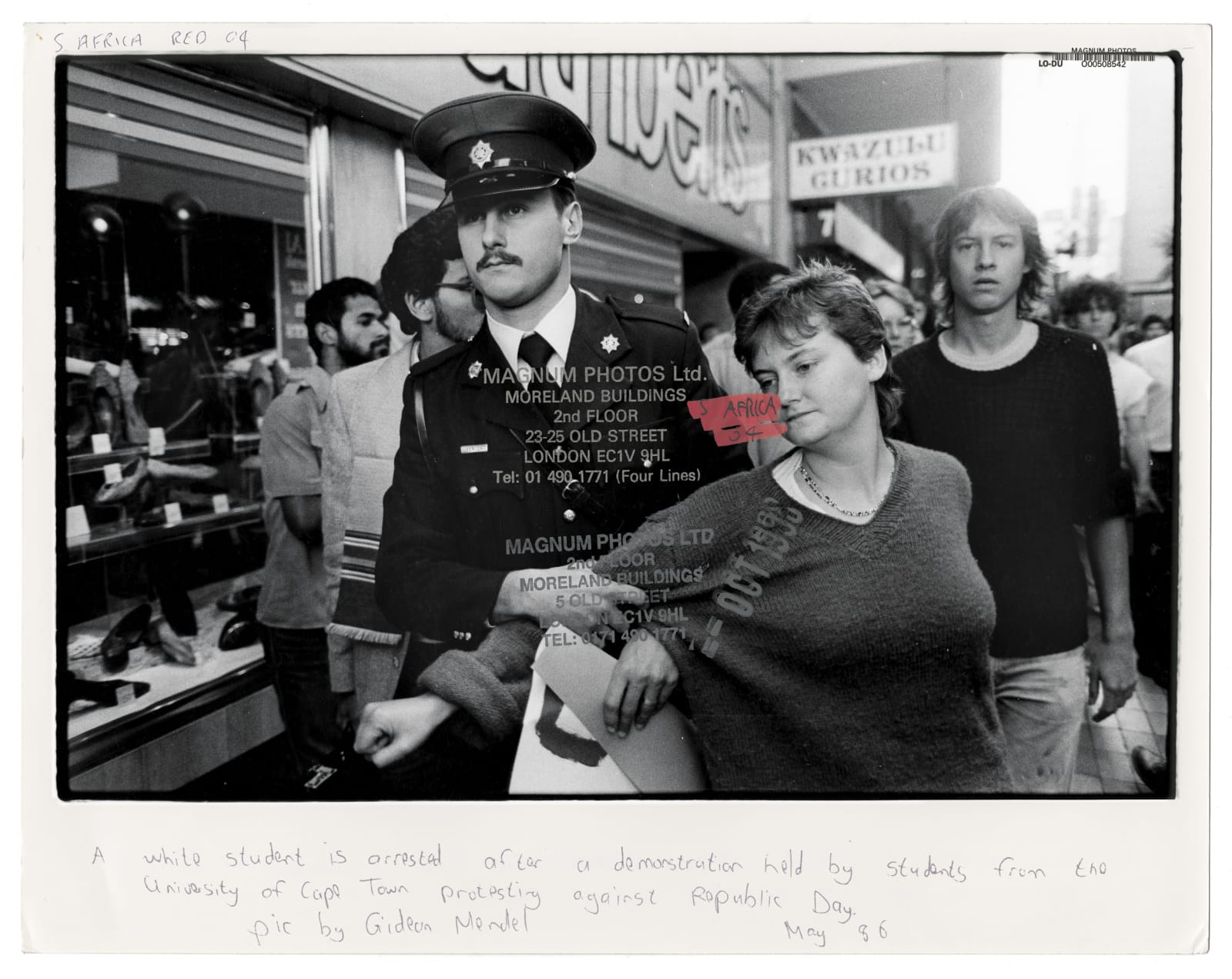 Gideon Mendel, 49 MERGED, 2019