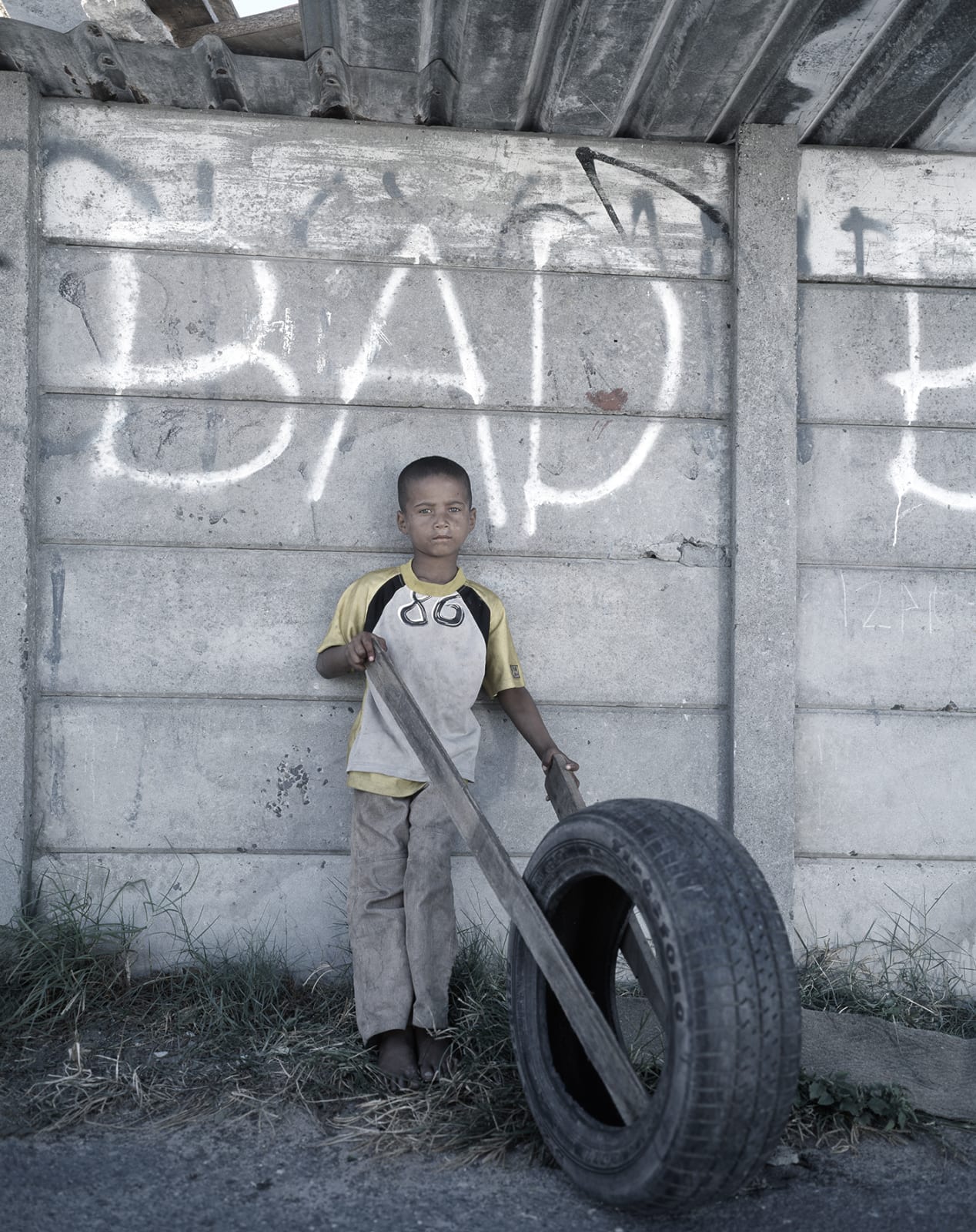 Gordon Clark, TYRE TRANSPORTER / QUENTINO, 2015