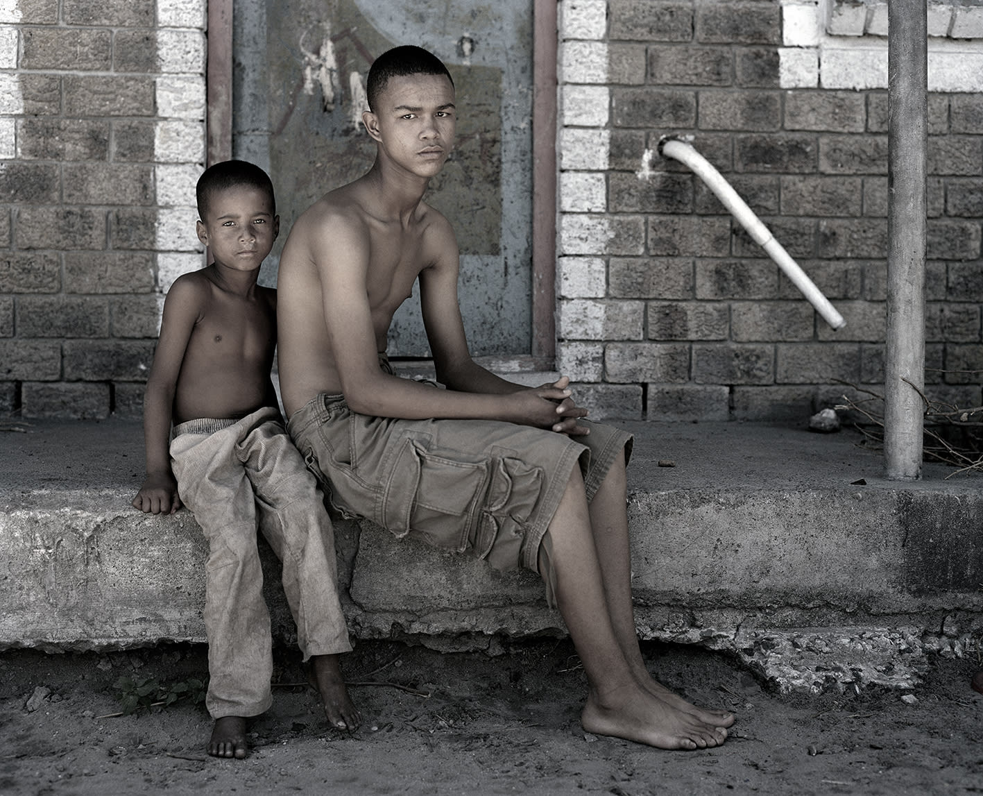 Gordon Clark, QUENTINO AND WES / DISTRESSED DOOR, 2015