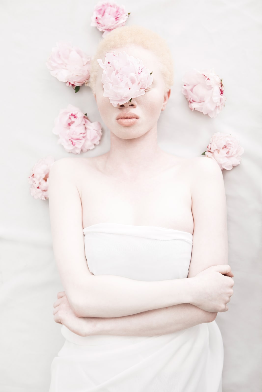 Justin Dingwall, FRAGILE, 2016