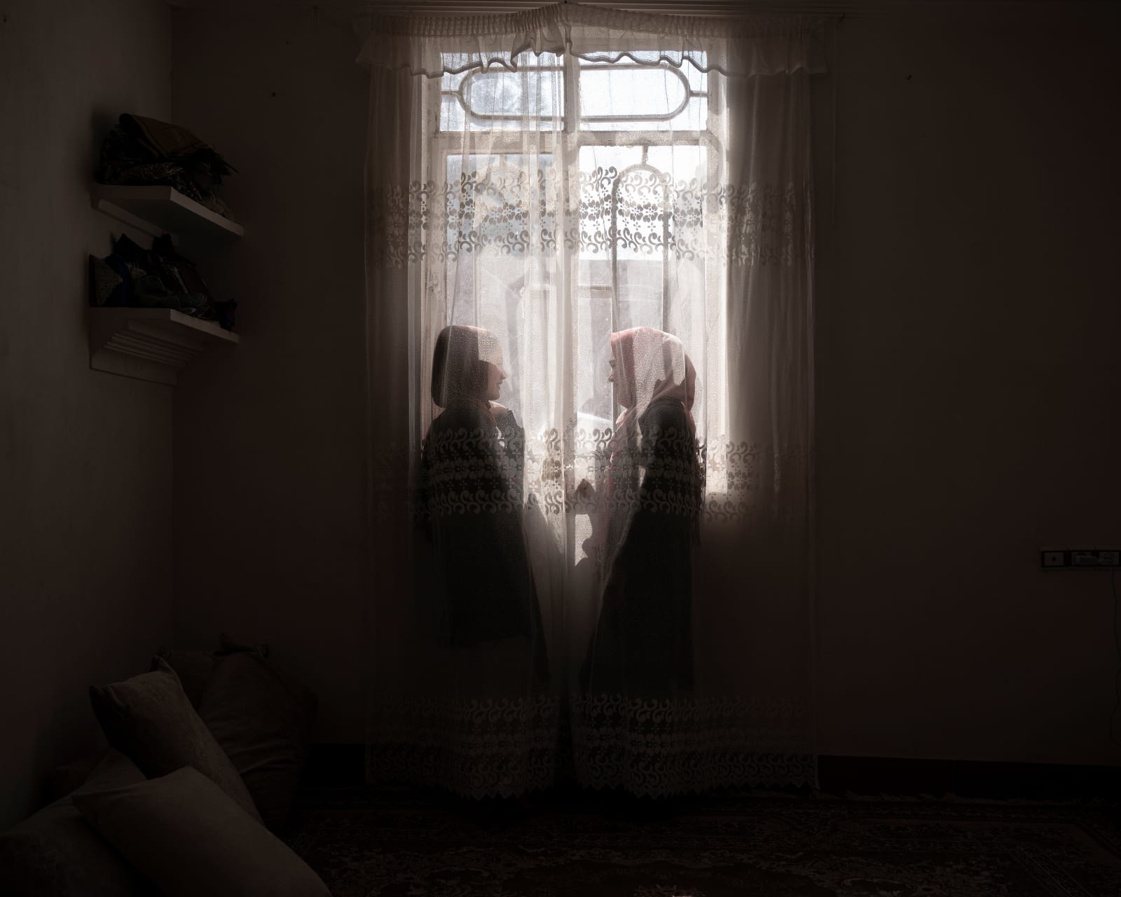 Johanna-Maria Fritz, Saliha and her sister Rahima, 2021