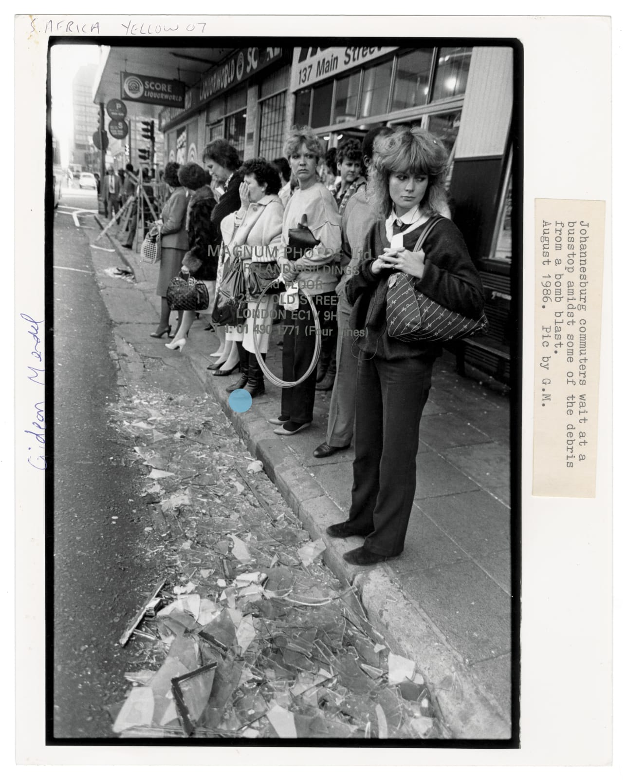 Gideon Mendel, 40 MERGED, 2019