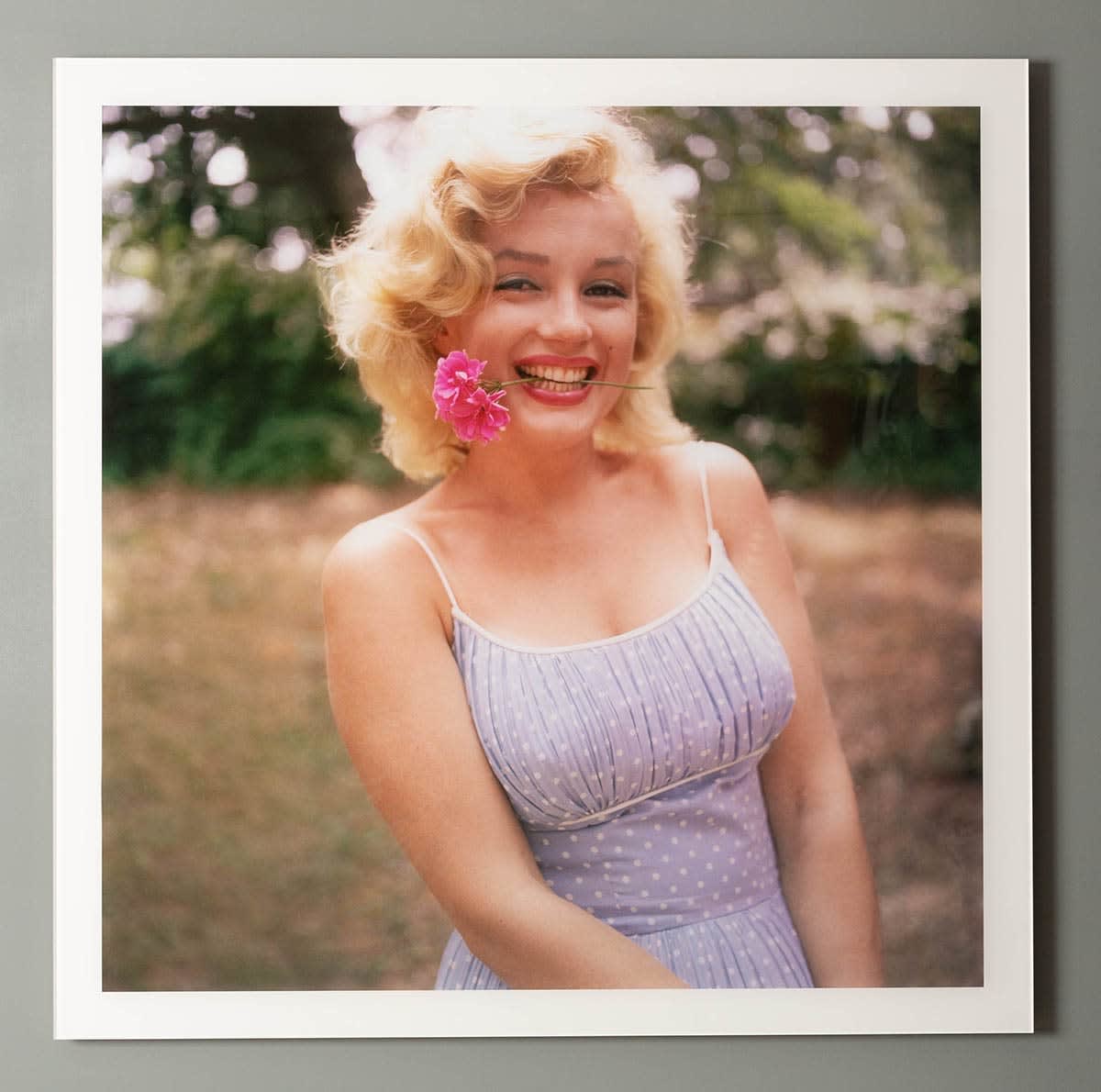 Sam Shaw, MARILYN IN ROXBURY, (or Marilyn with flower), 1957