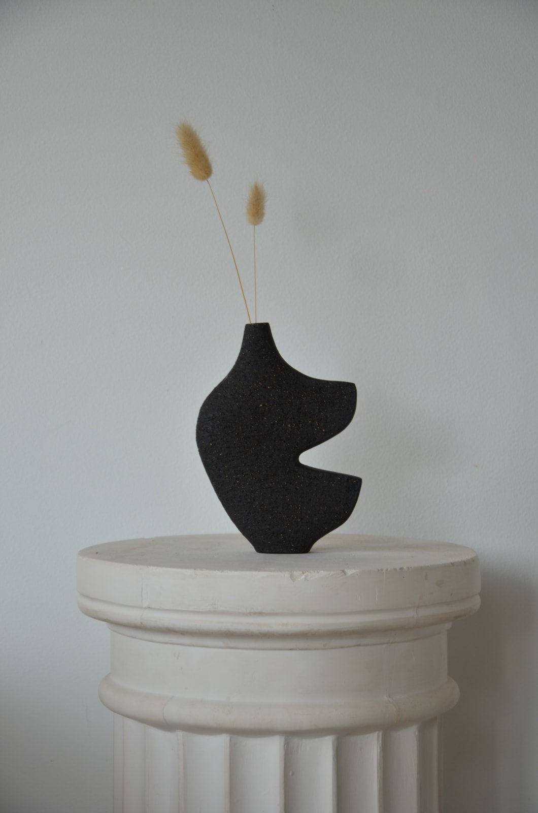 Mini Fingo Vase | Style no. 1 | Black, 2023