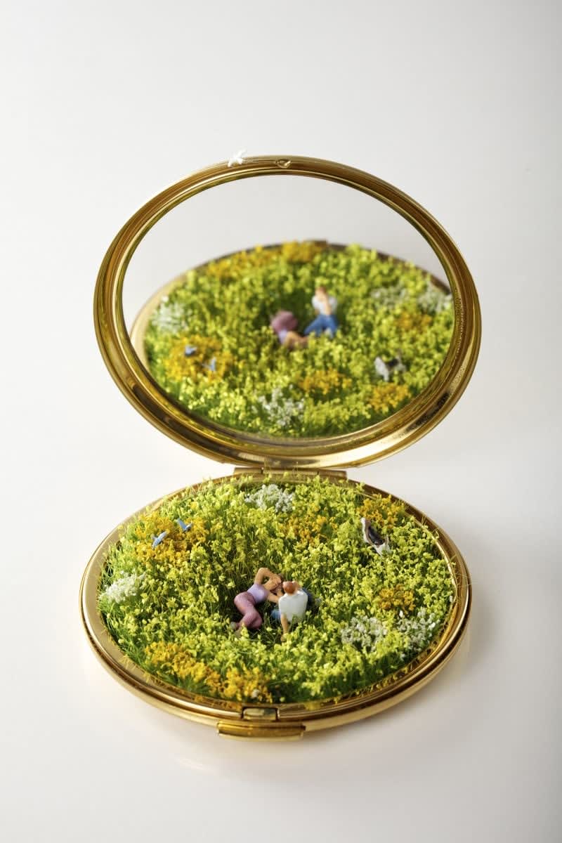 Kendal Murray, Yield, Concealed, Afield (Compact), 2013