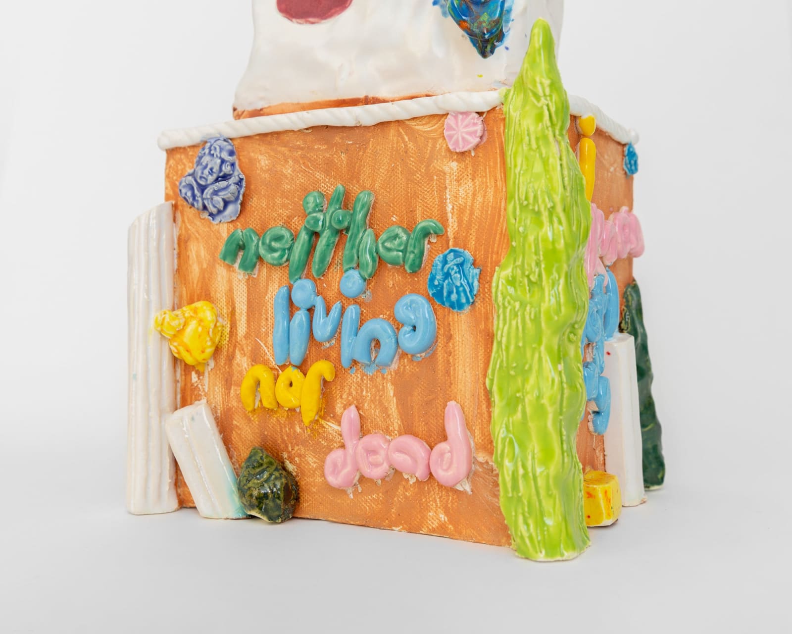 Belinda Fox, Where the sun beats, 2024