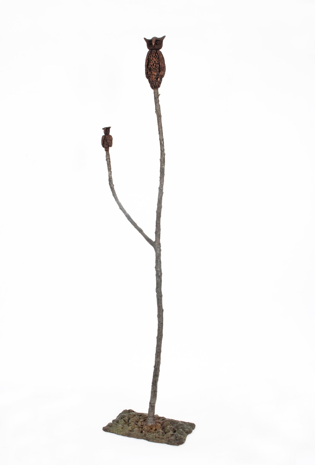 Dean Bowen, Tree with Perching Owls II (Mother and Baby), 2014
